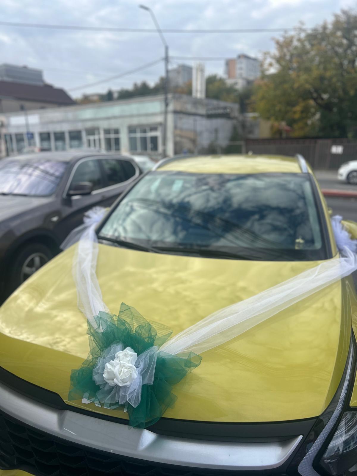 Aranjament tull pentru miri și nași