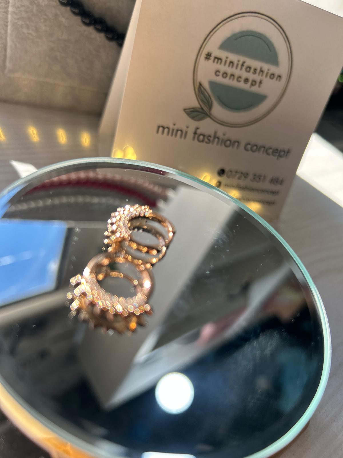 Cercei din inox cu zirconiu