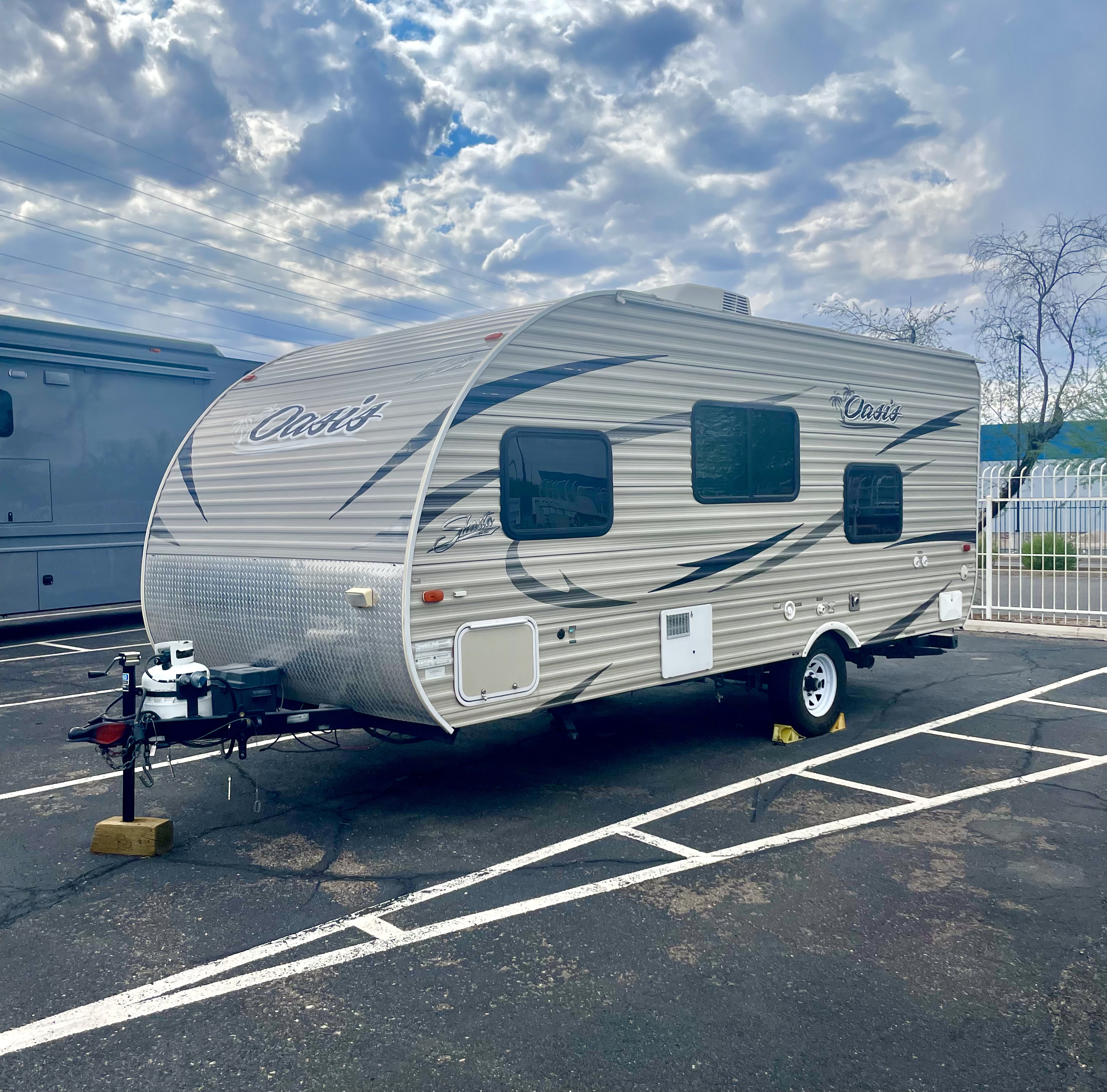 2017 Shasta Oasis 18BH 