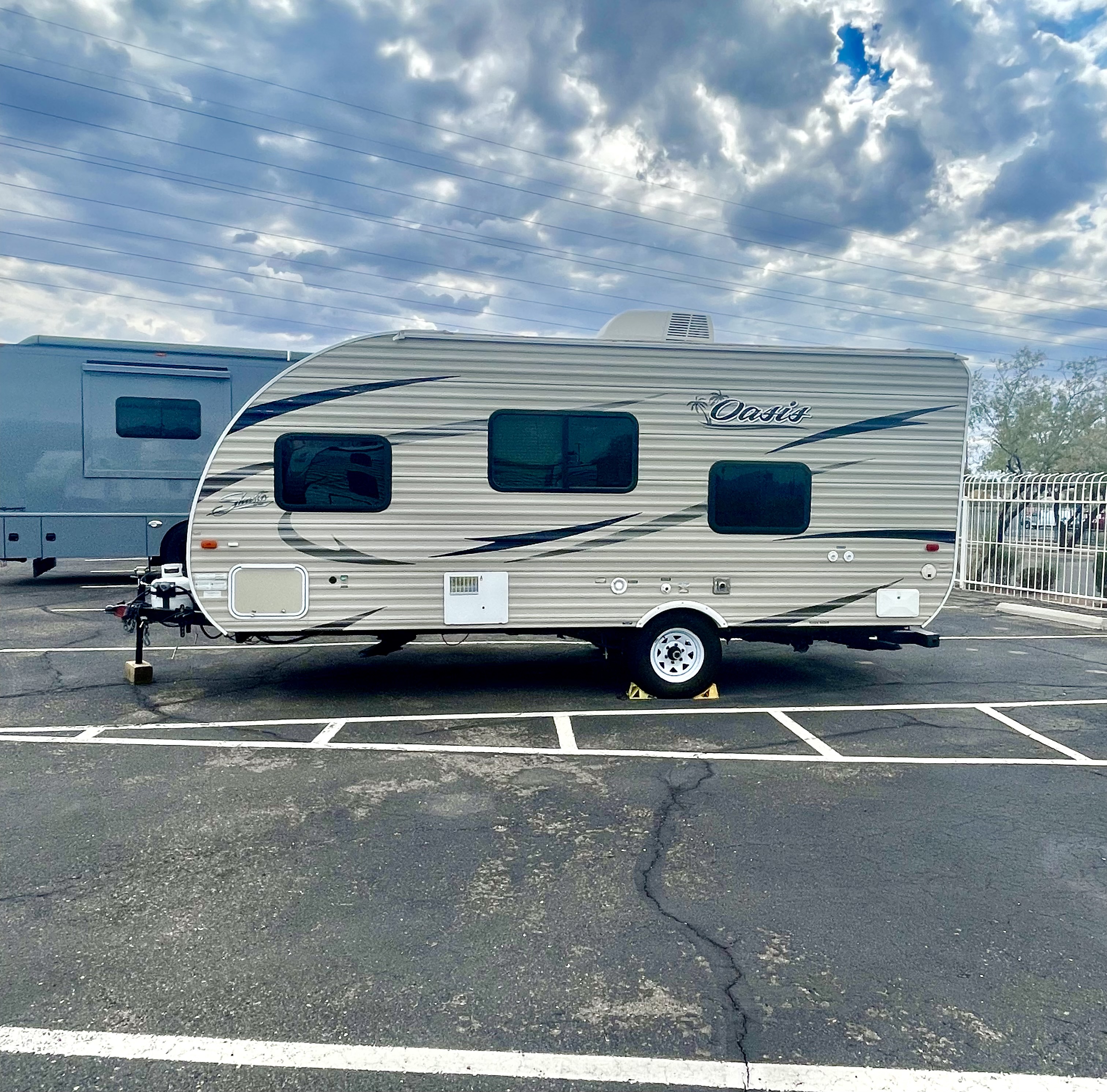 2017 Shasta Oasis 18BH 