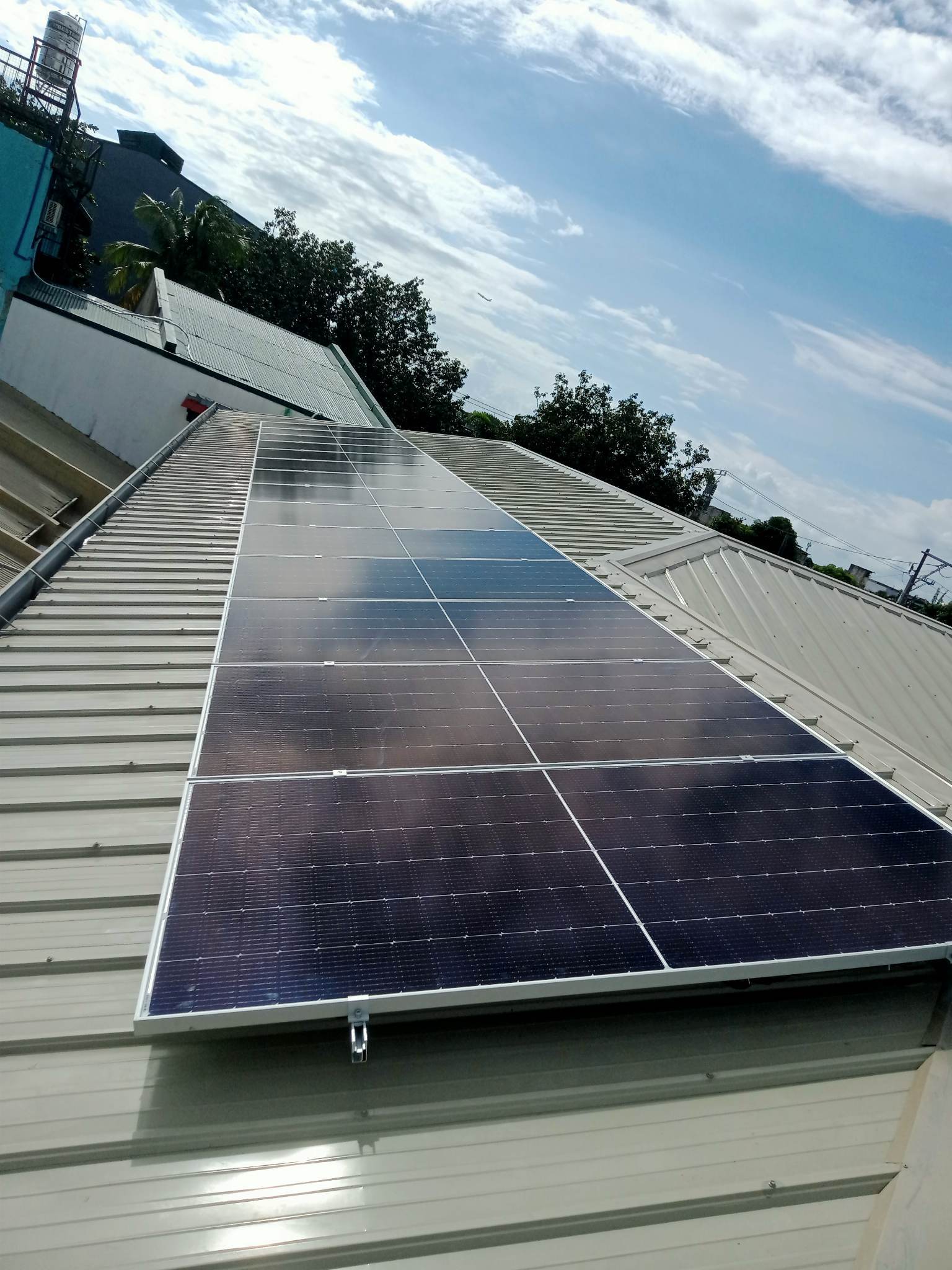 Hybrid Solar Inverter System