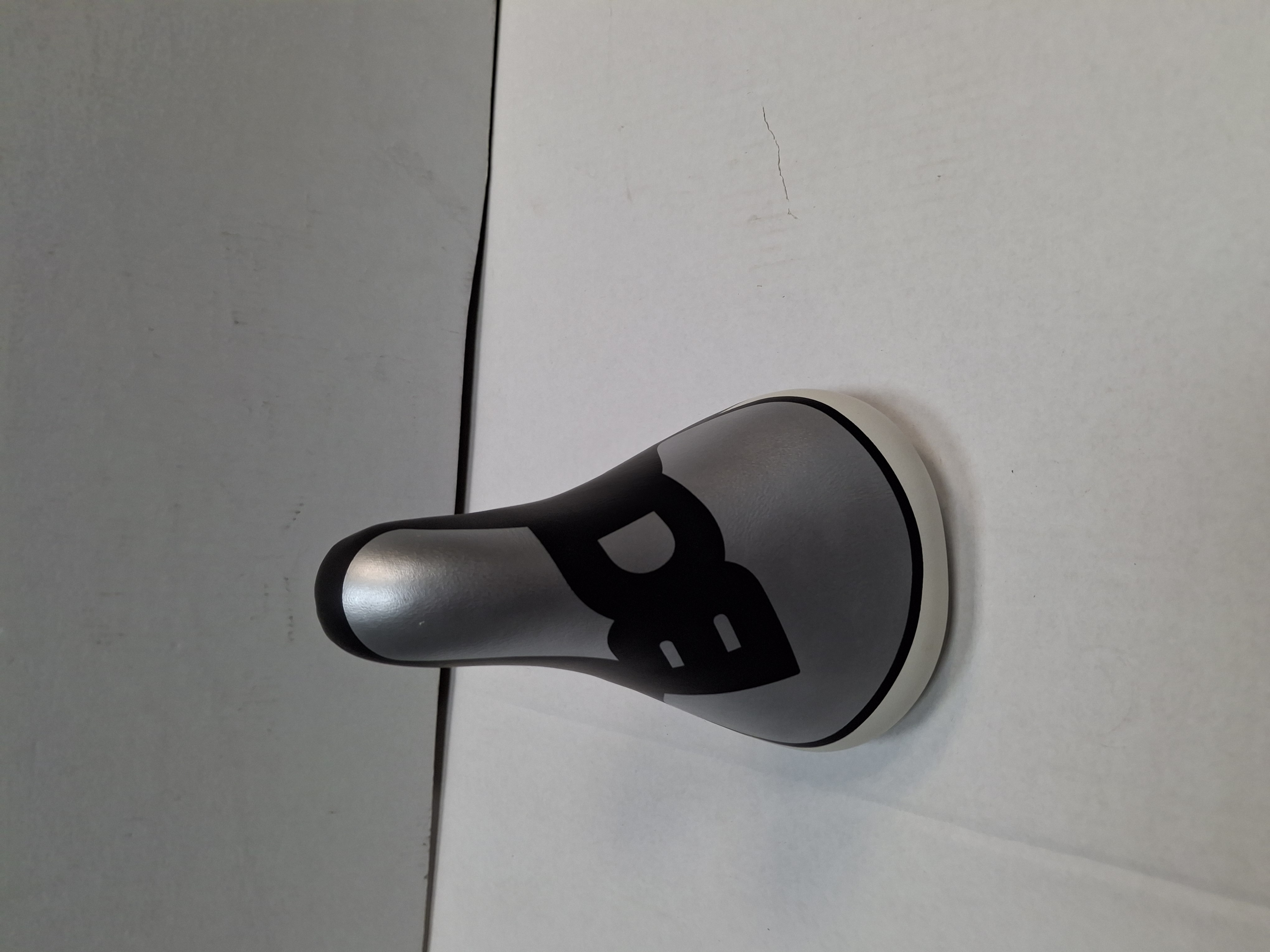 SELLA BICI BIMBO/A - TUBO DIAM 22 IMBOTTITA