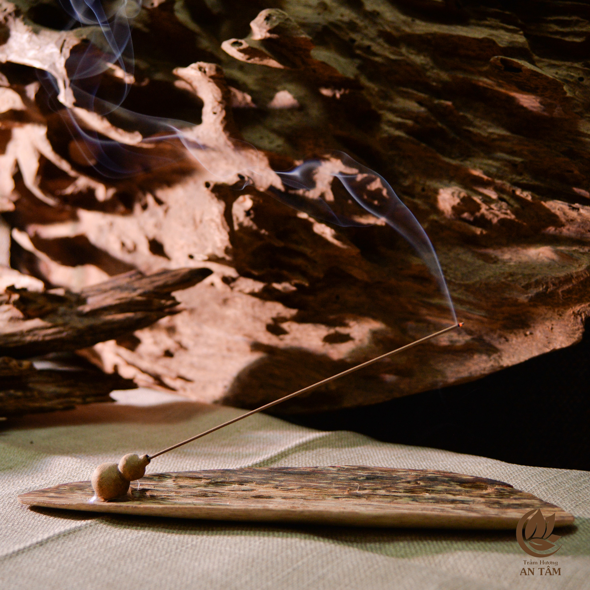 Nhang trầm có tăm cao cấp