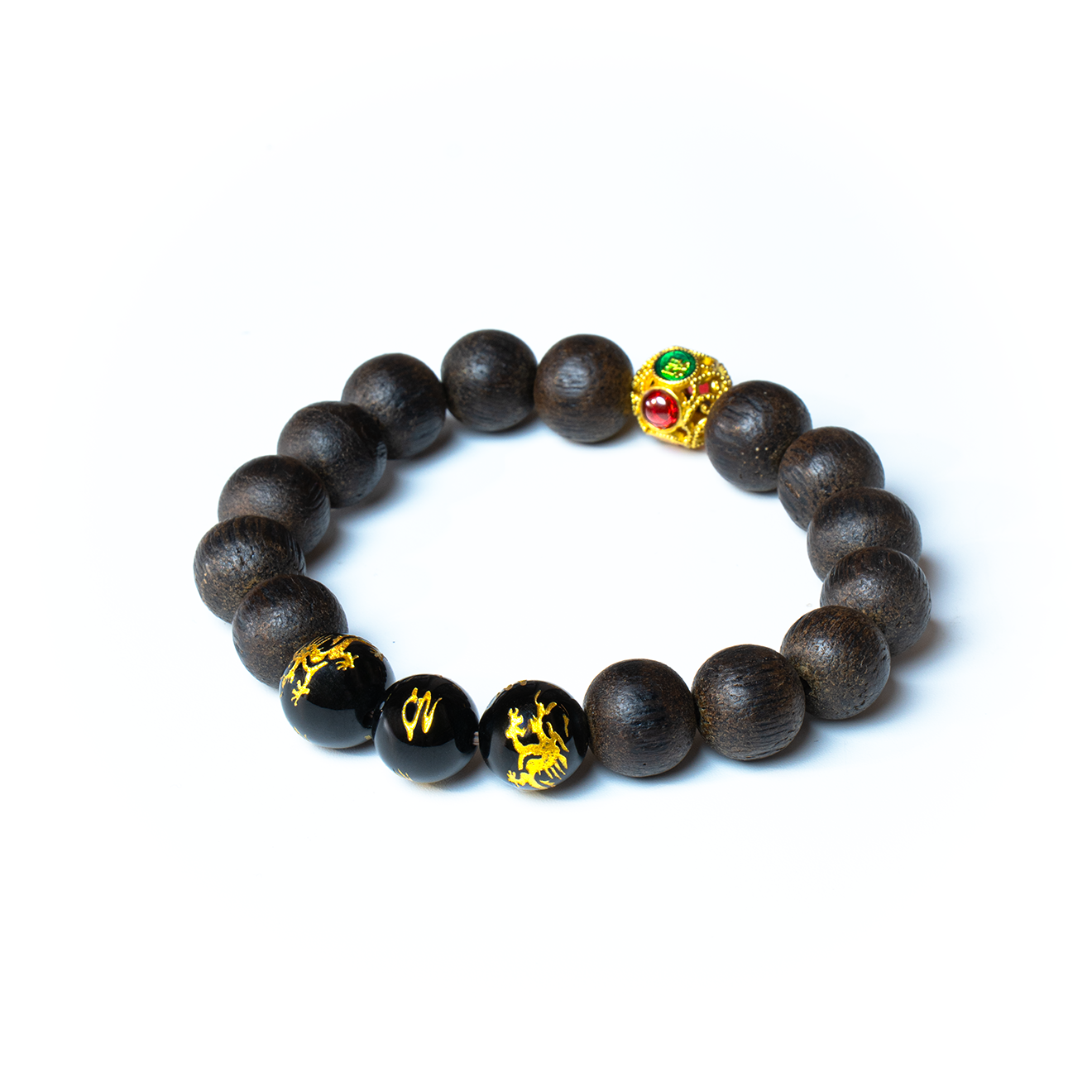 Vòng tay trầm hương phối charm vàng