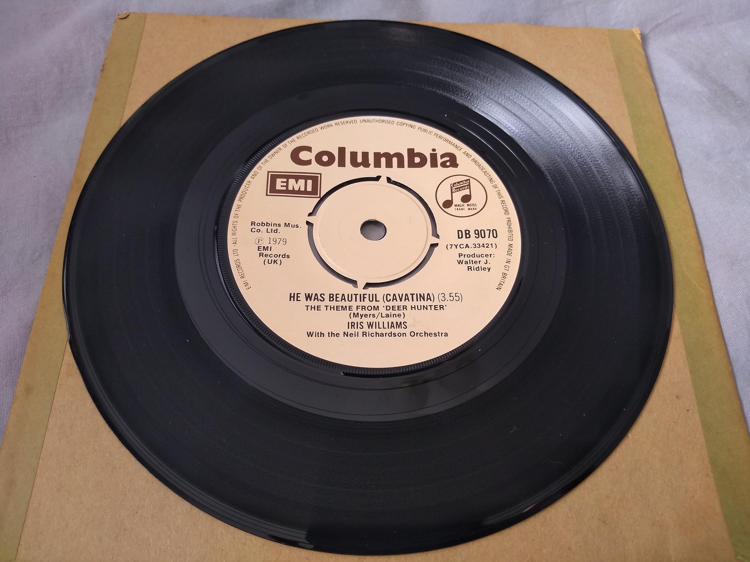 Iris Williams - He Was Beautiful (Cavatina) (EMI Columbia 1979) 7" vinyl single VG/-