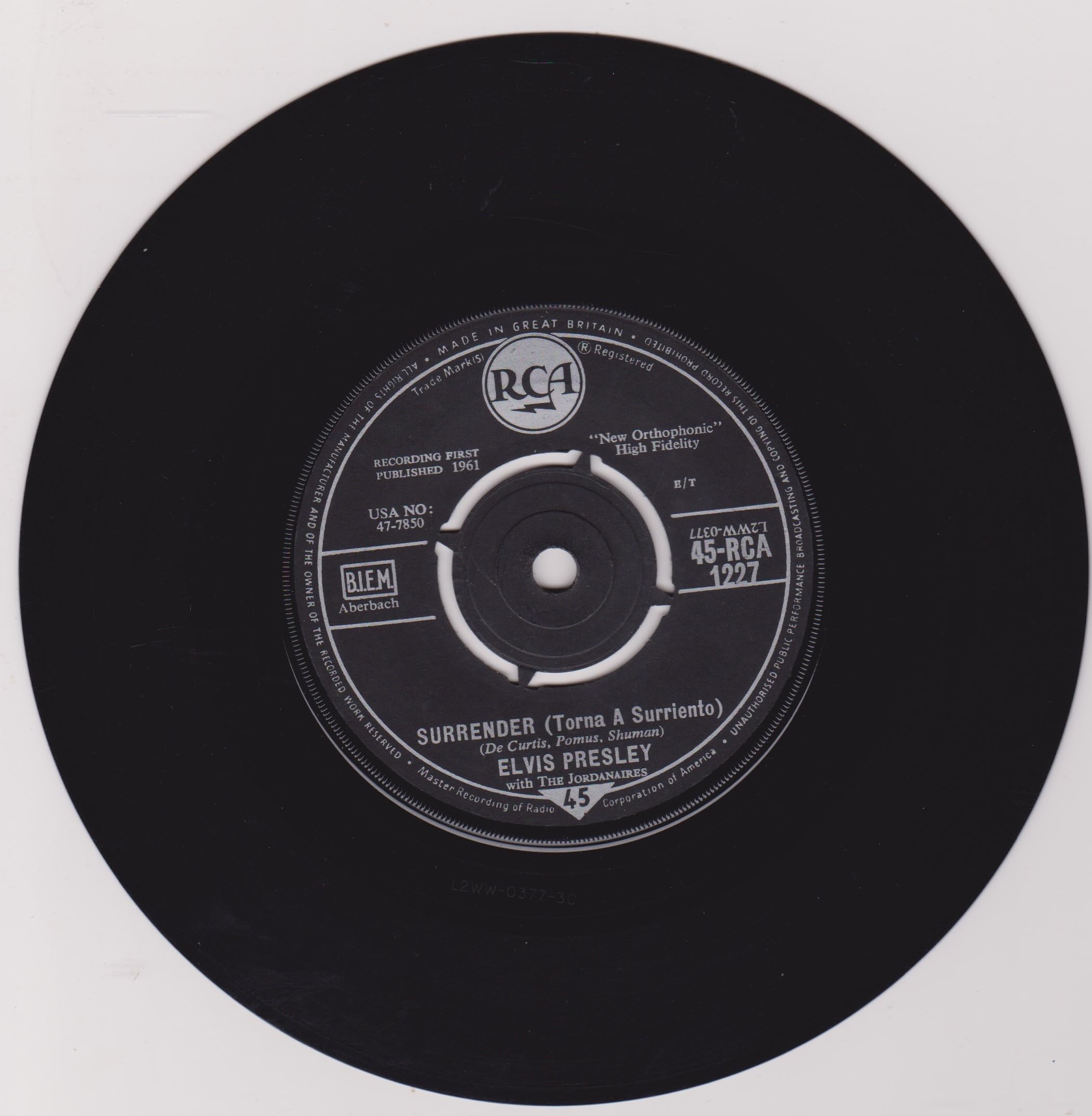 Elvis Presley With The Jordanaires ‎– Surrender (Torna A Surriento) (RCA 1961) 7" vinyl single VG/VG
