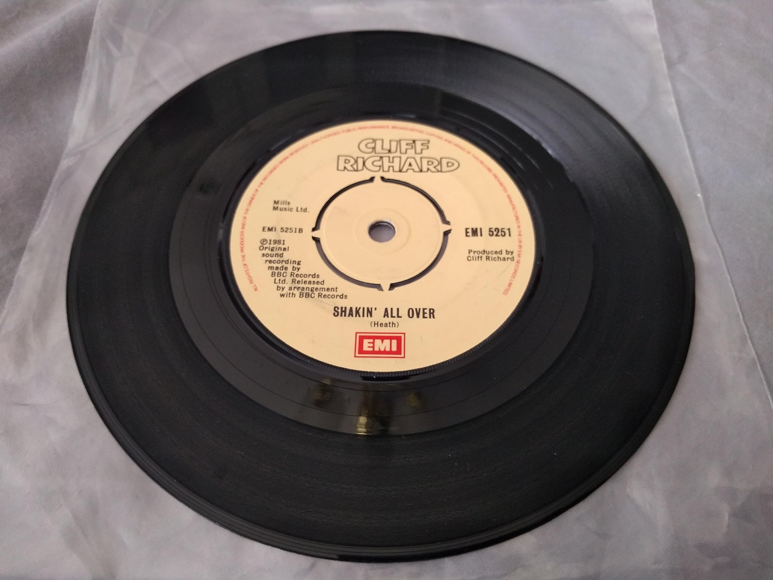 Cliff Richard - Daddy's Home (EMI 1981) 7" vinyl single VG/-