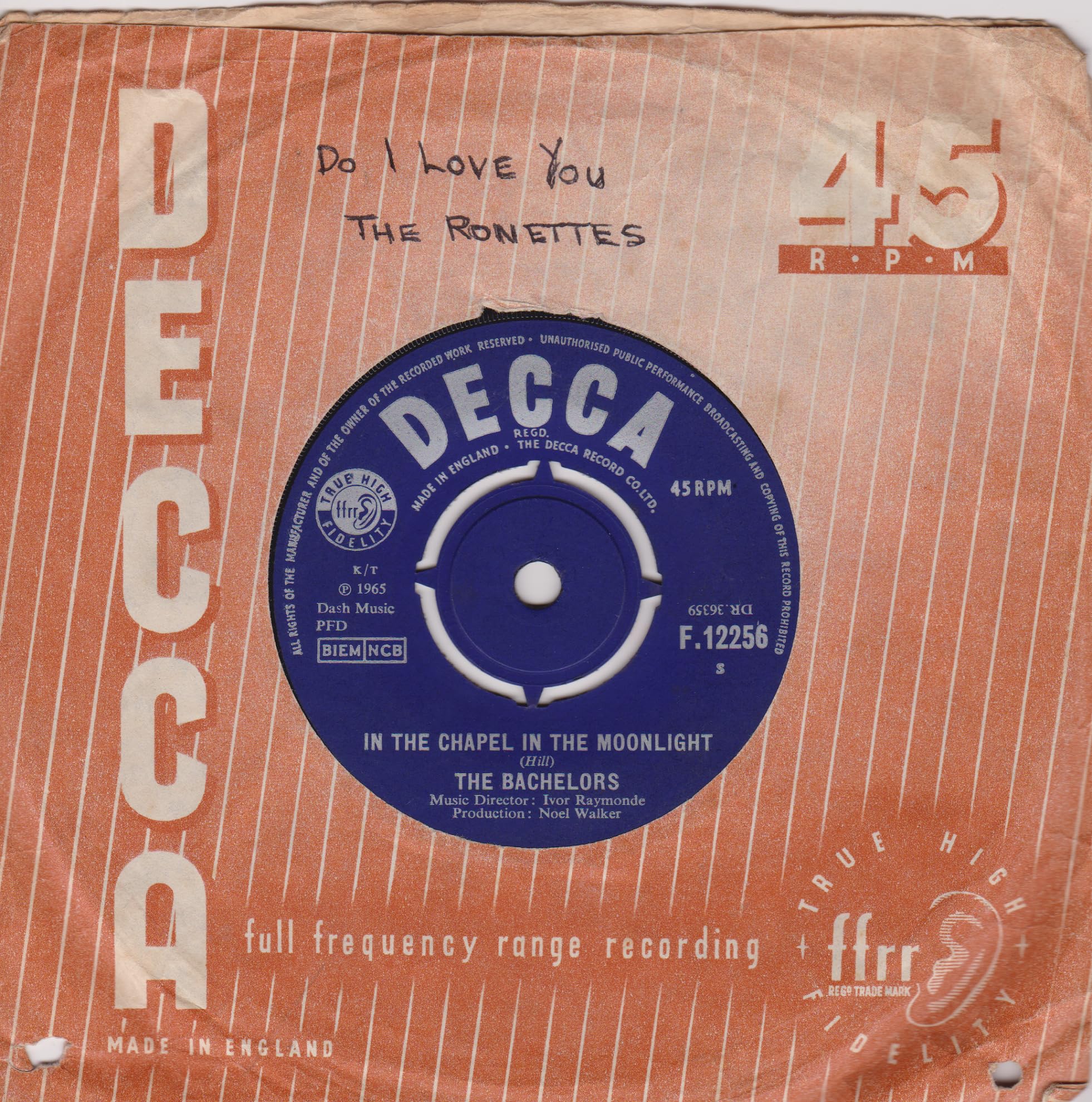 The Bachelors – In The Chapel In The Moonlight (Decca 1965) 7" vinyl single VG/VG