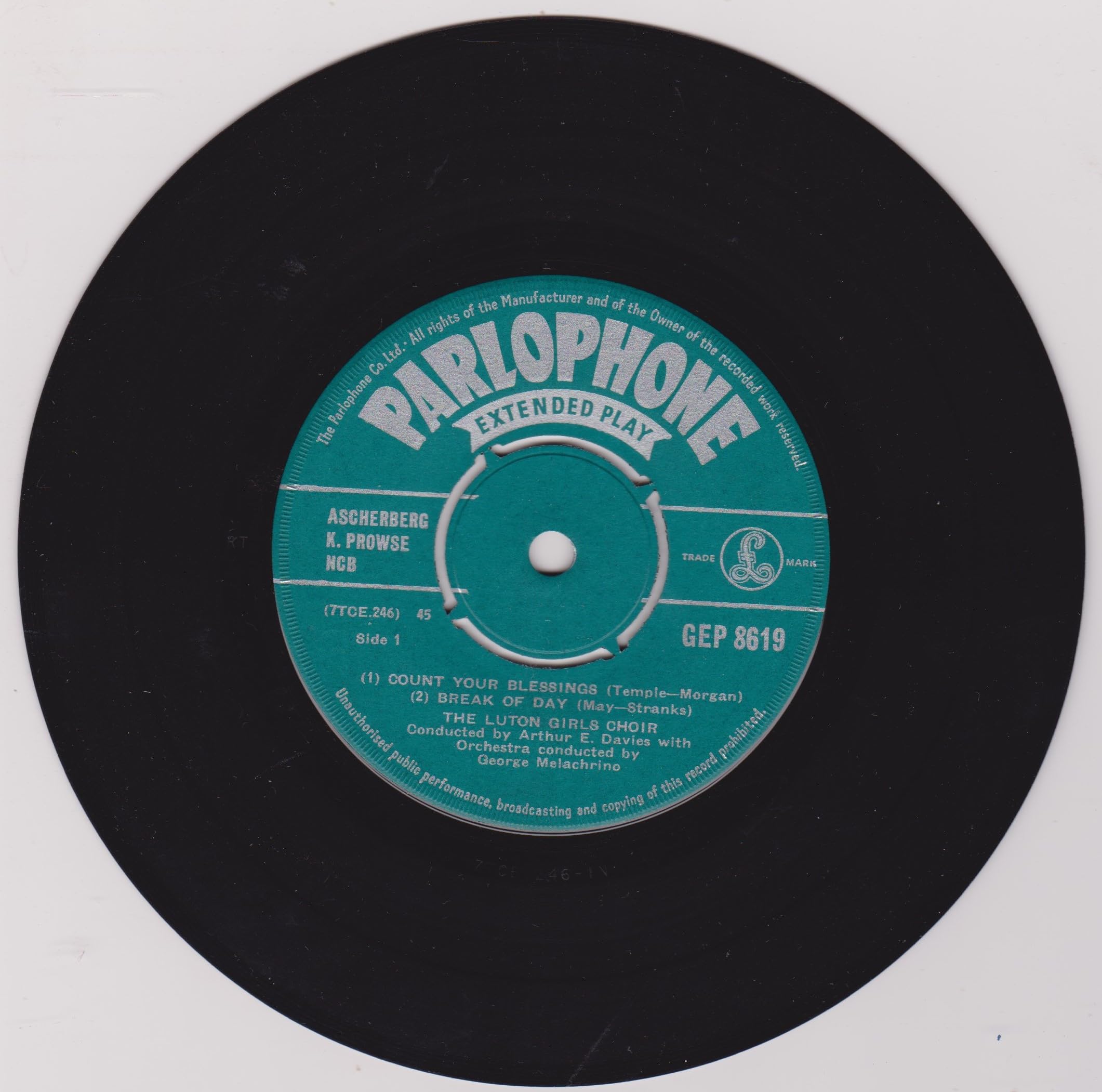 Luton Girls' Choir With Orchestra Conducted By George Melachrino ‎– Maidens In Melody (Parlophone 1957) 7" vinyl EP VG/VG