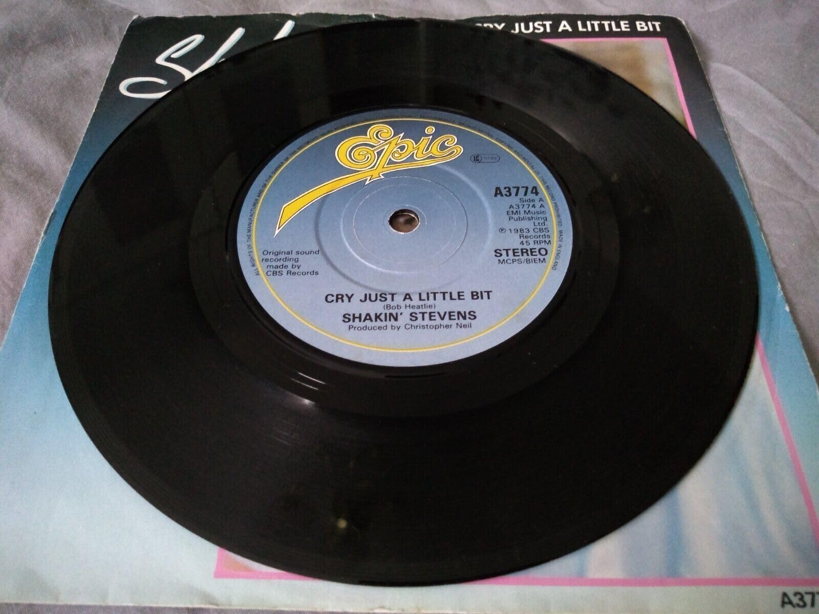 Shakin' Stevens - Cry Just a Little Bit (Epic 1983) 7" vinyl single VG/VG