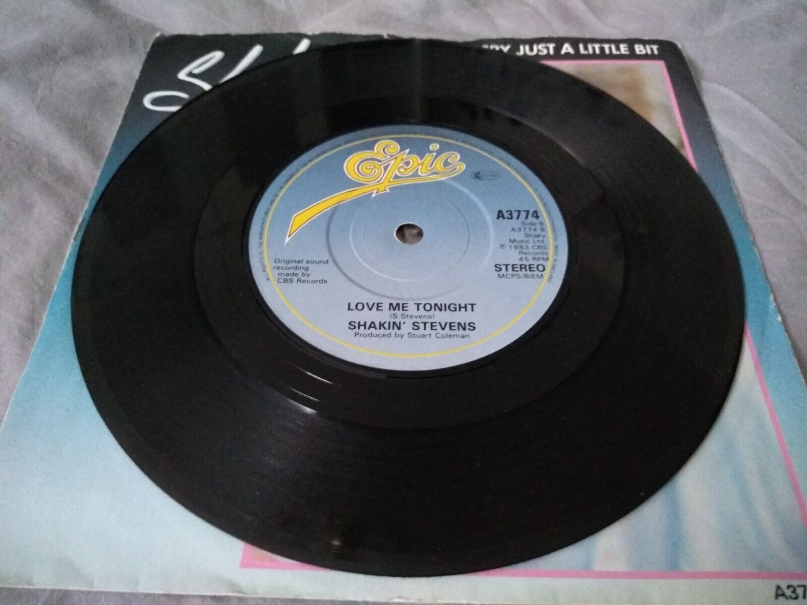 Shakin' Stevens - Cry Just a Little Bit (Epic 1983) 7" vinyl single VG/VG