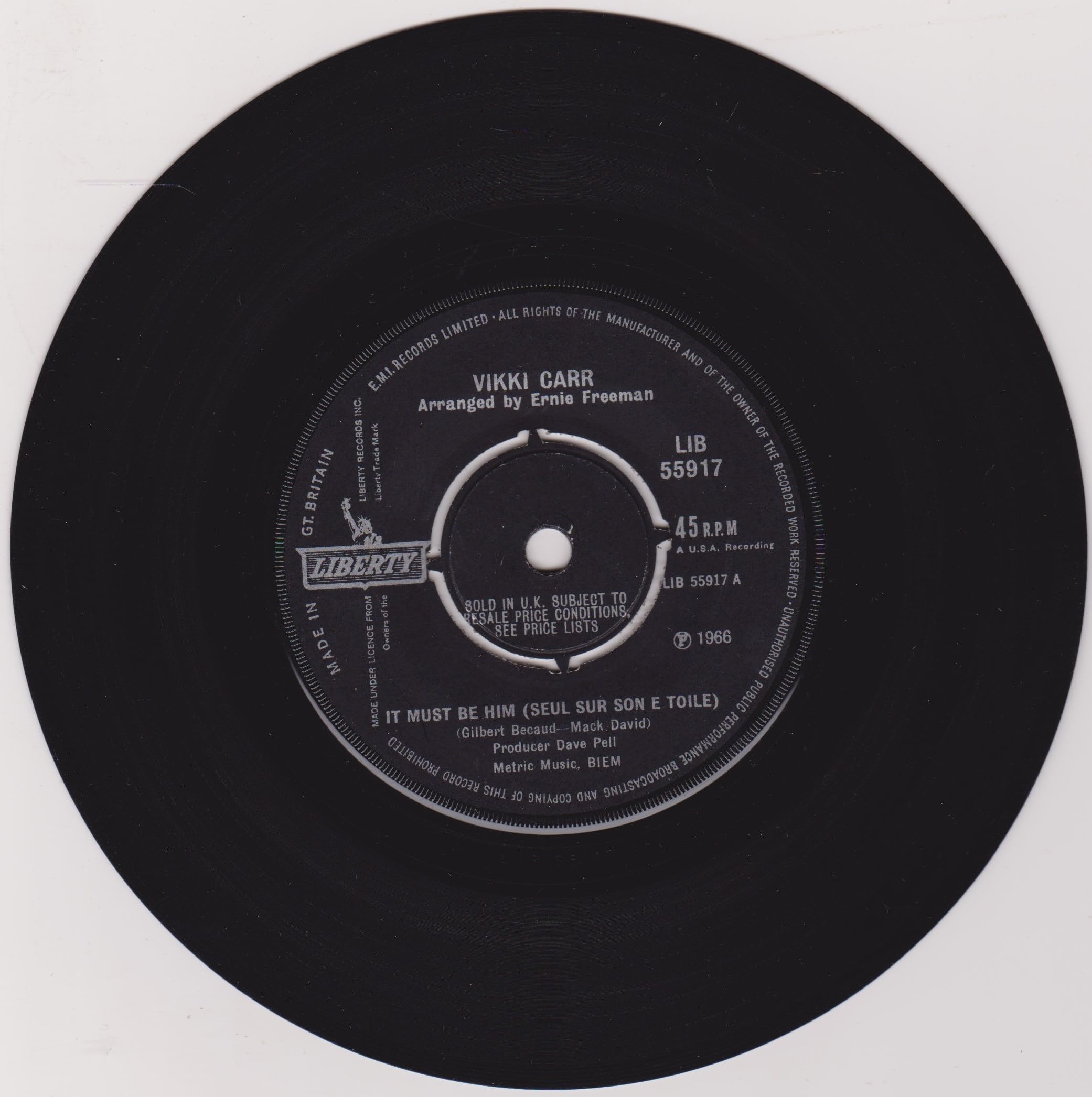 Vikki Carr ‎– It Must Be Him (Seul Sur Son E Toile) (Liberty 1967) 7" vinyl single VG/-