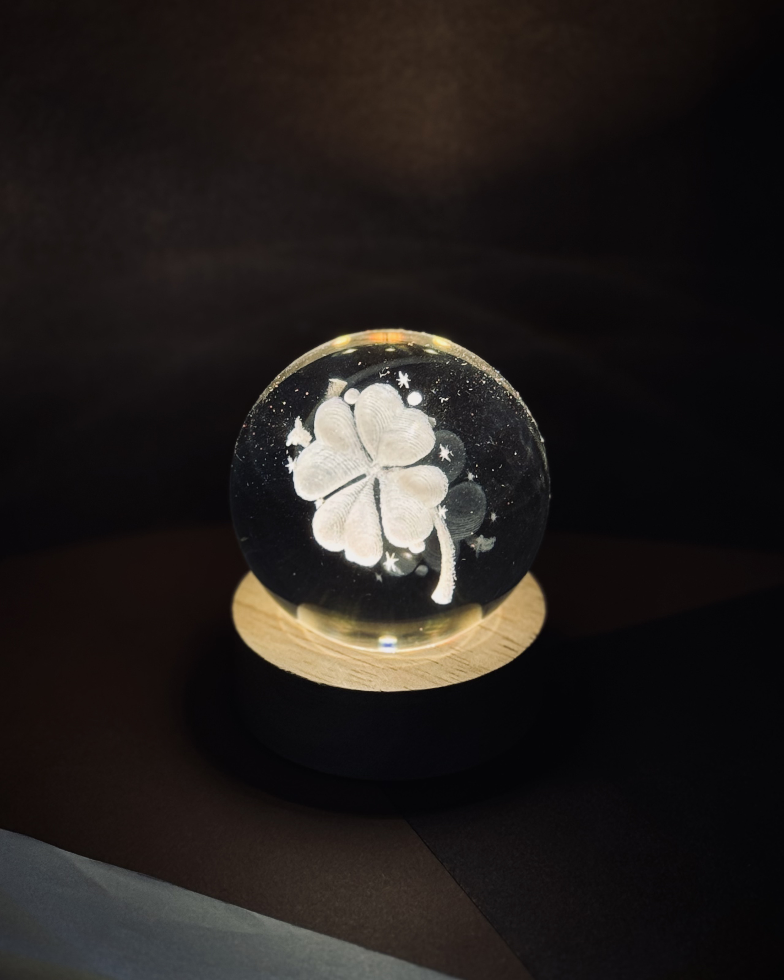 Dörtlü Yonca Kristal Küre