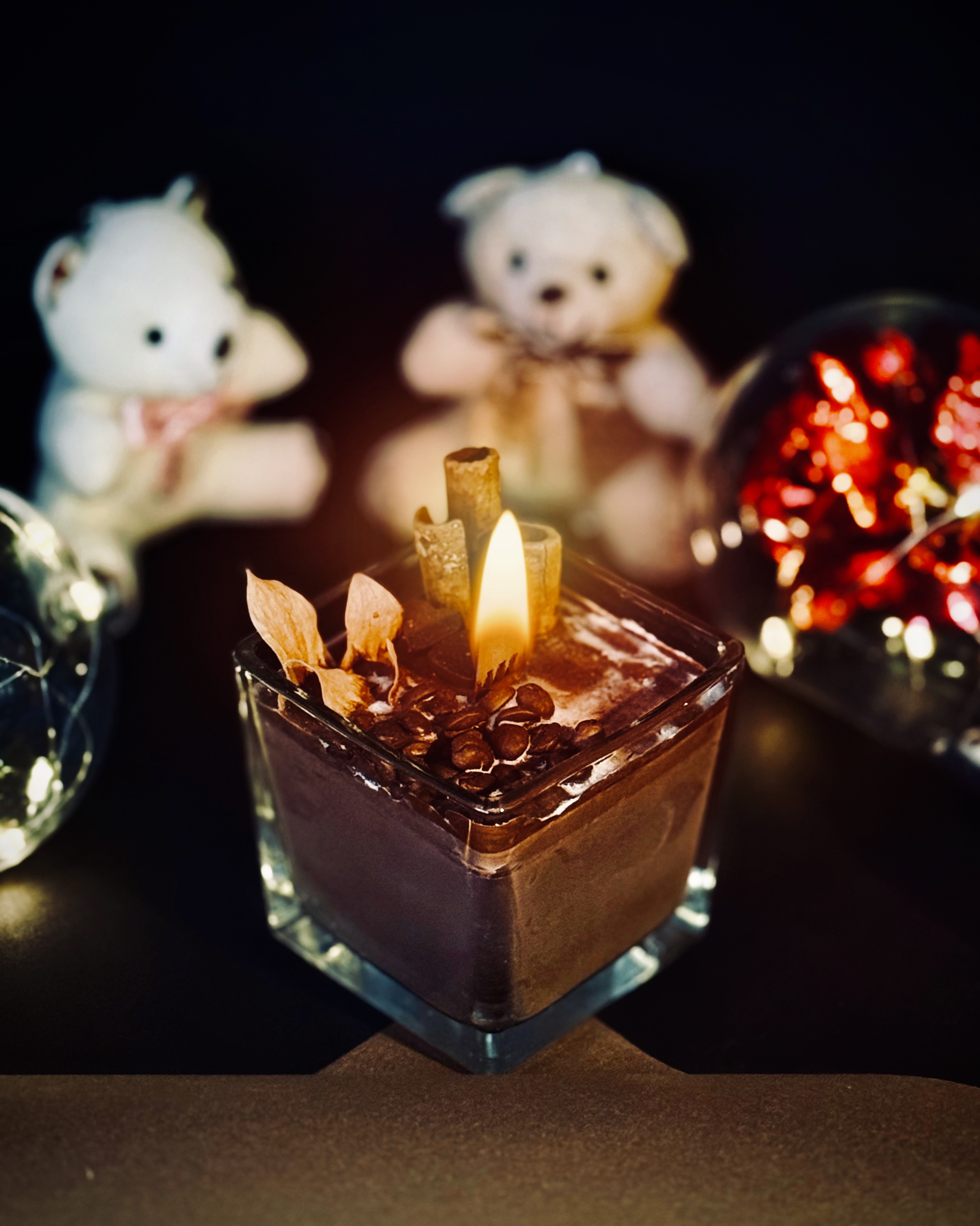 El yapımı dekoratif jel mum