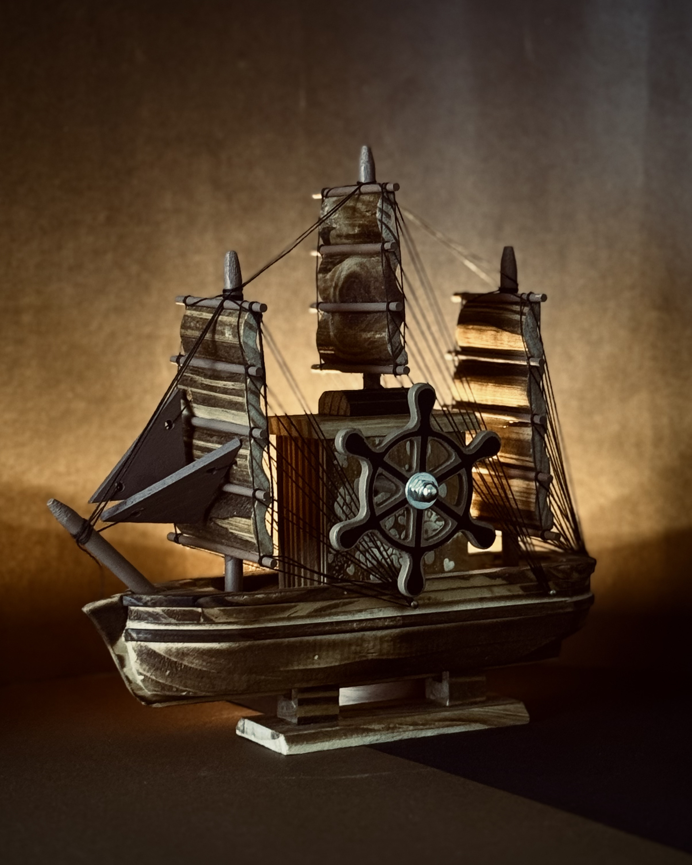 Müzik Kutulu Dekoratif Ahşap Gemi Maketi