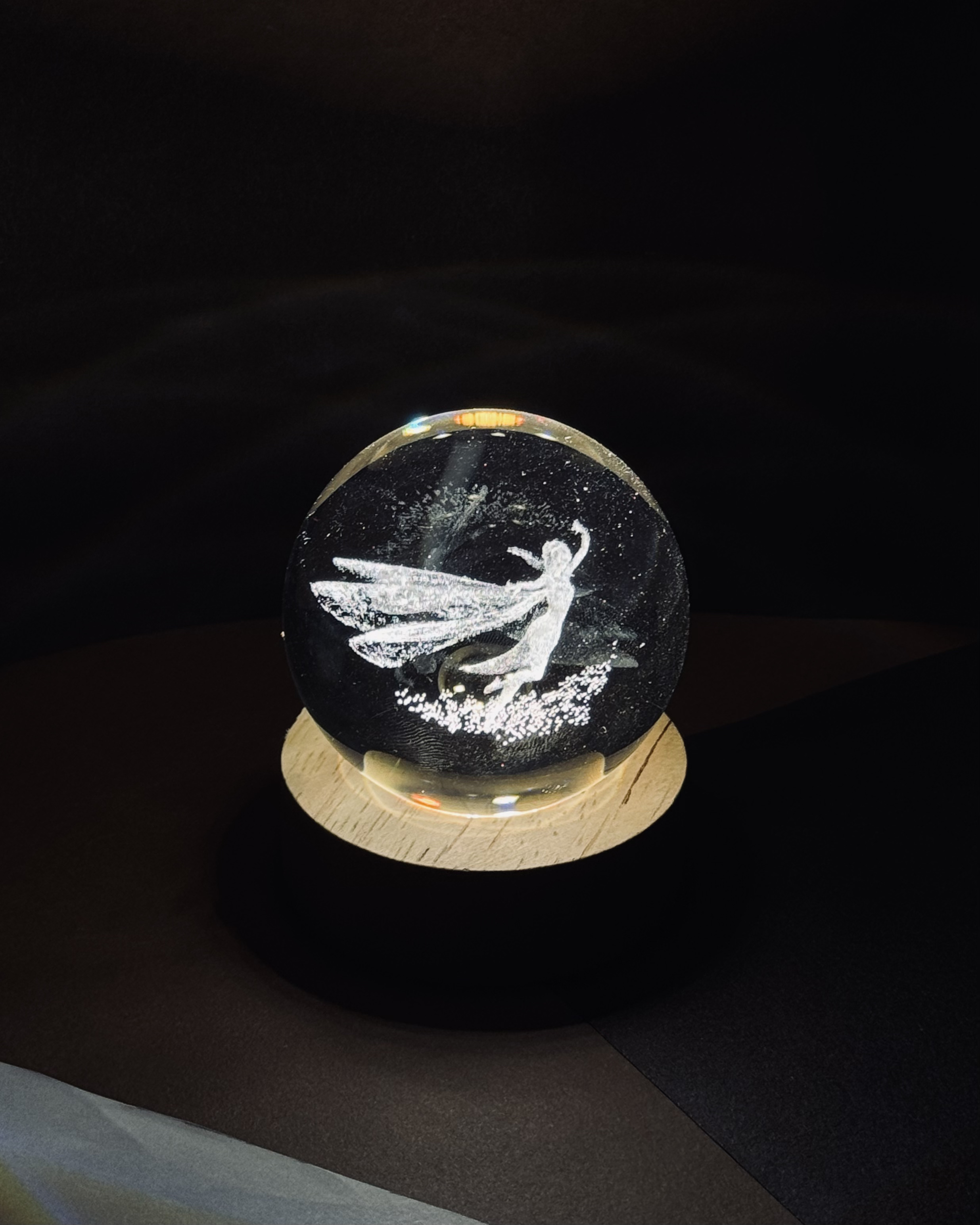 Peri Figürlü Kristal Küre