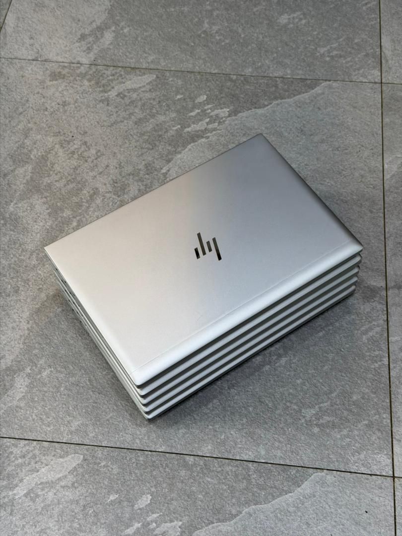 HP EliteBook 830 G8