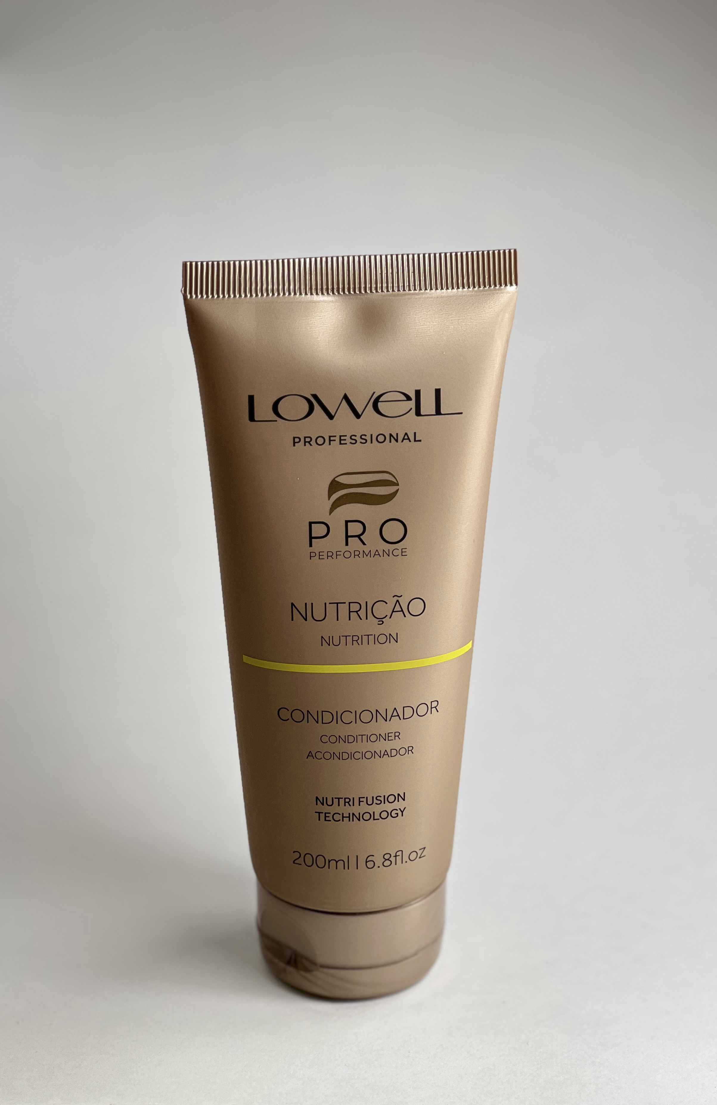 Lowell Professional Pro Performance Nutrição Condicionador
