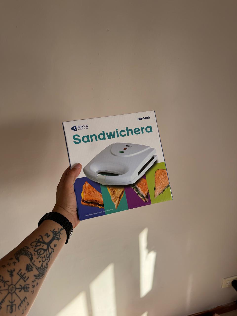 SANDWICHERA ORYX OR-1400
