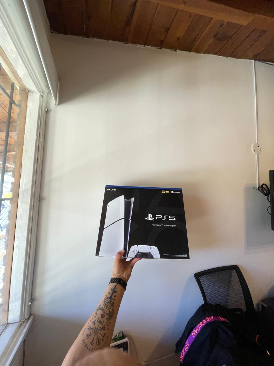 PS5 DIGITAL 1TB