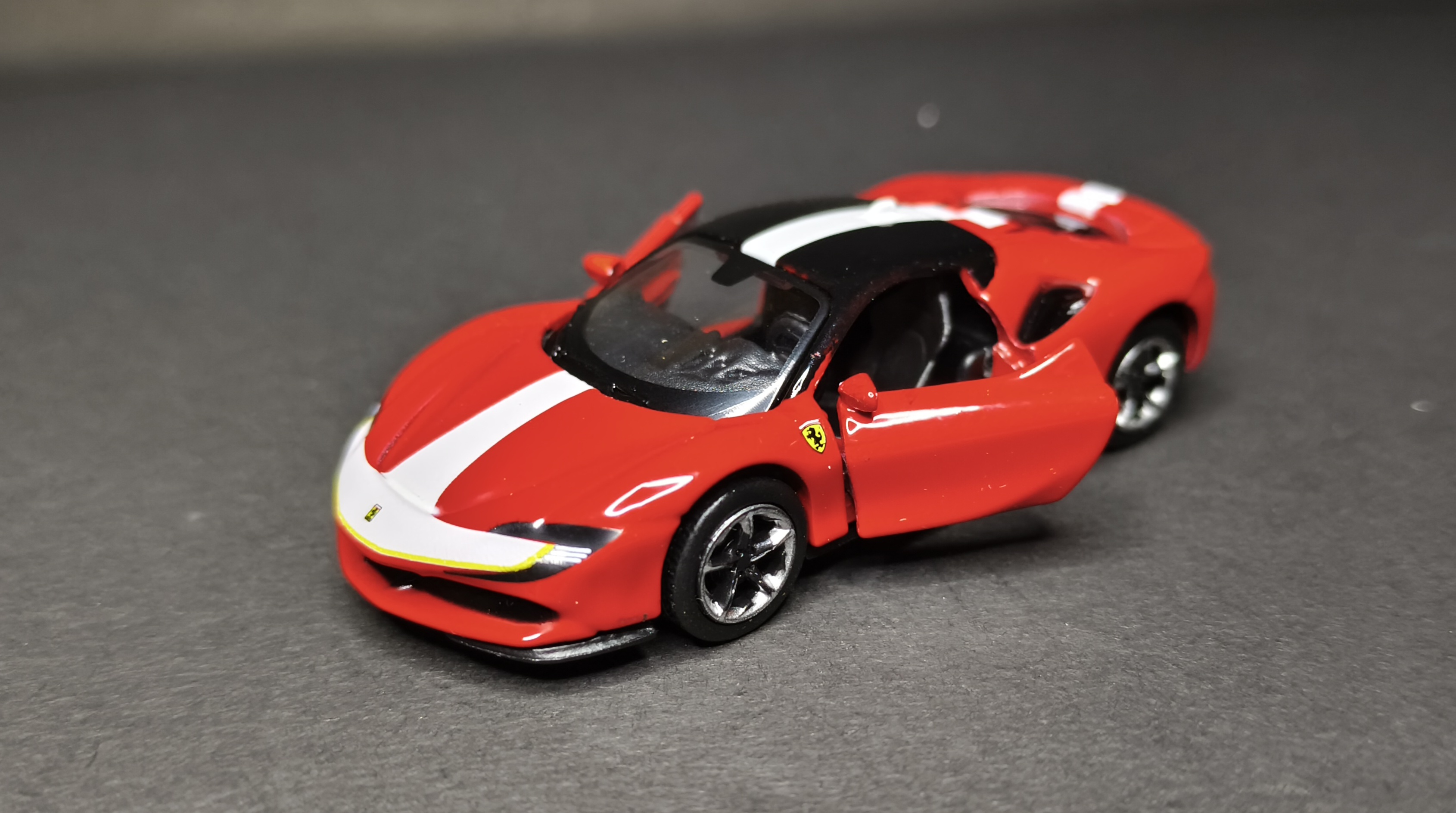 Ferrari SF90 Stradale Assetto Fiorano