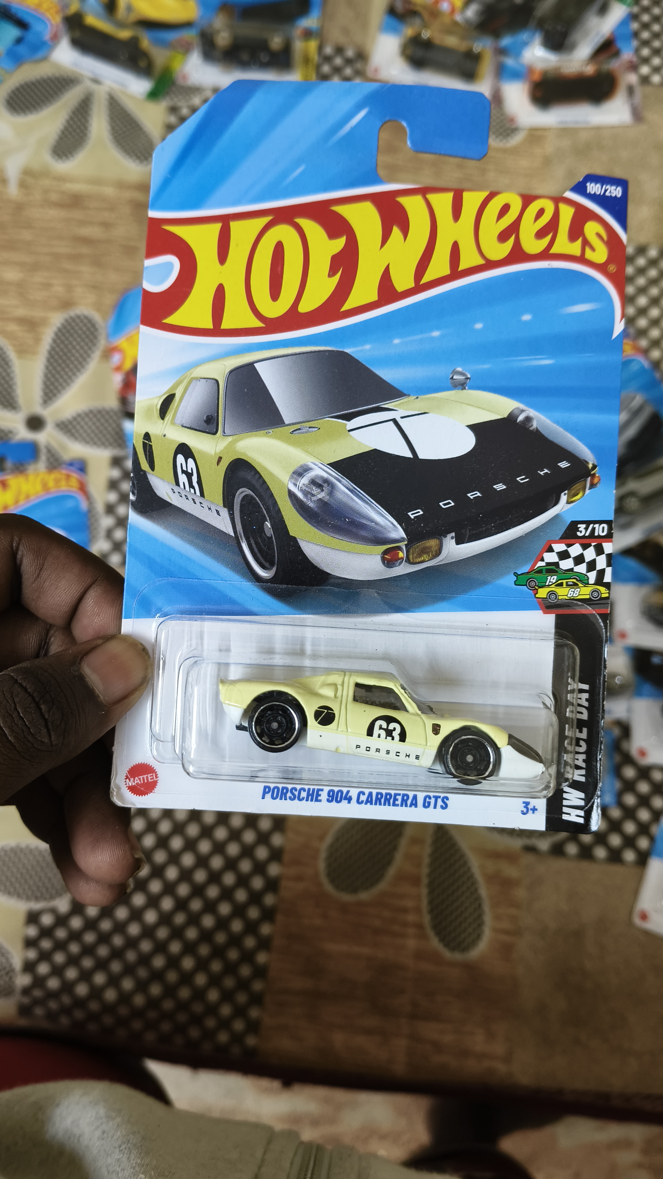 Hot Wheels Porsche 904 Carrera GTS