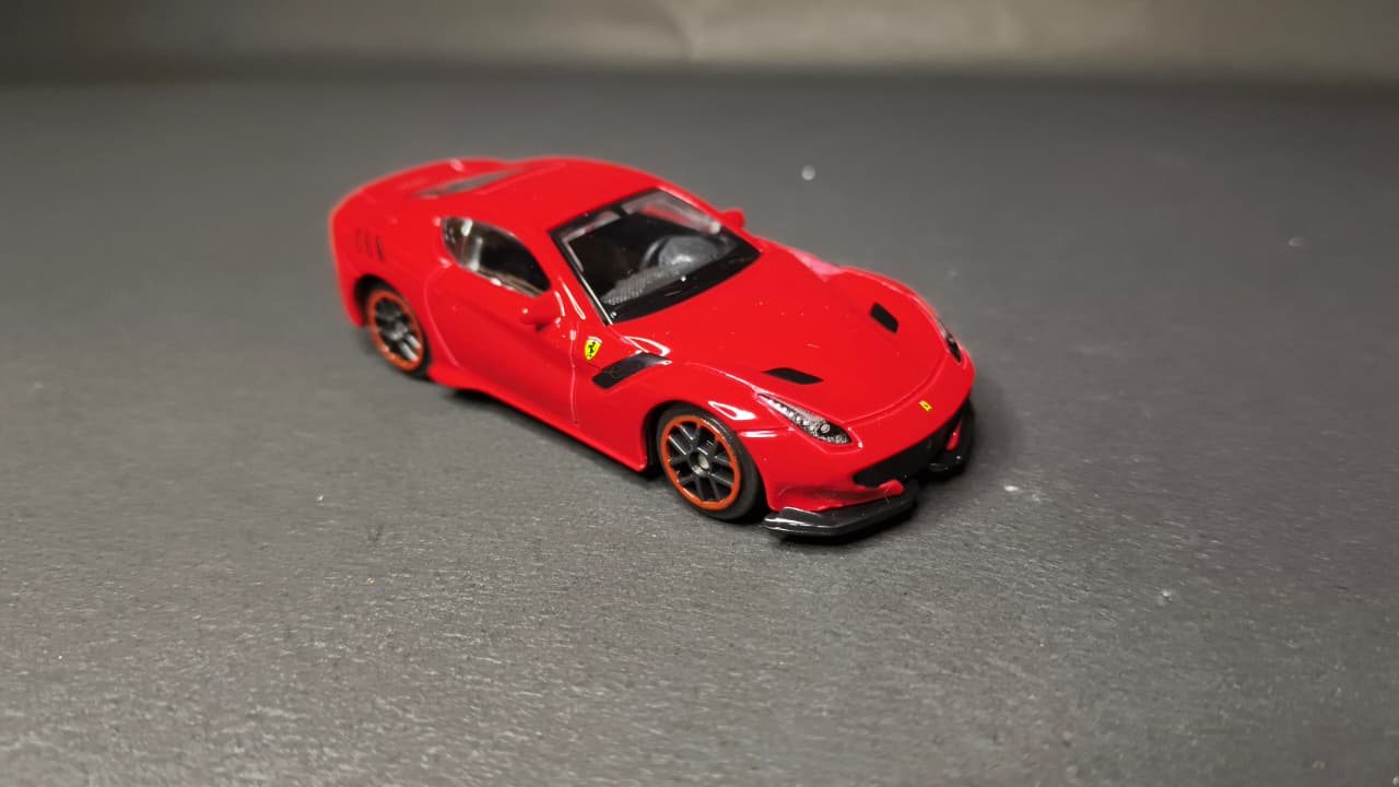 Ferrari F12 tdf