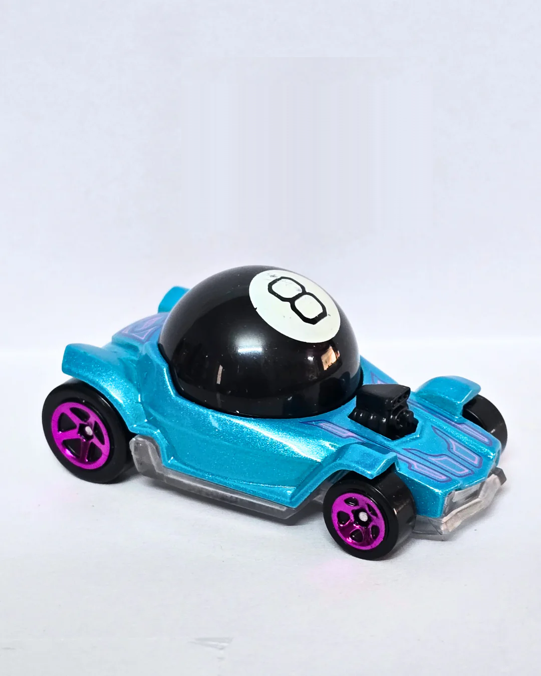 Hot Wheels Magic 8 Ball Decidedly Go