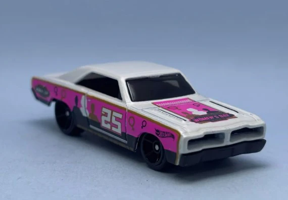 Hot Wheels '74 Brazilian Dodge Charger