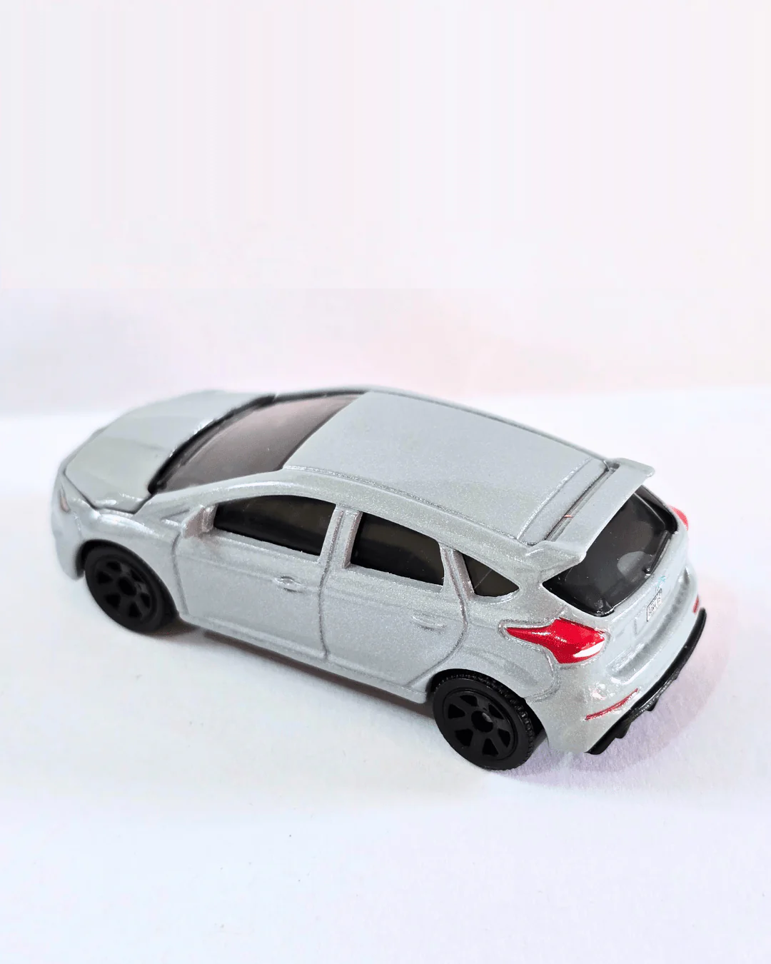 Matchbox Moving Parts 2018 Ford Focus RS