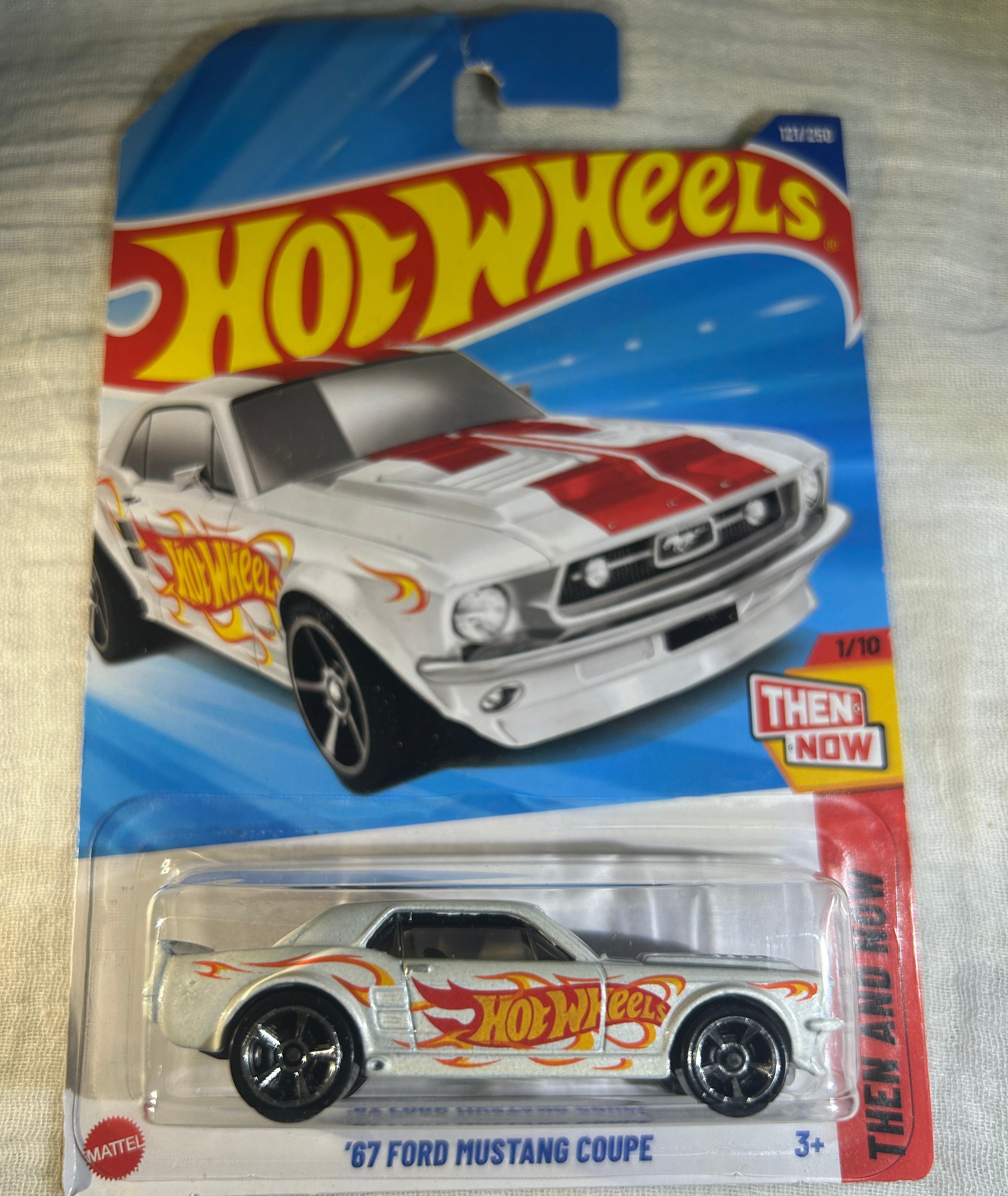 Hot Wheels '67 Ford Mustang Coupe
