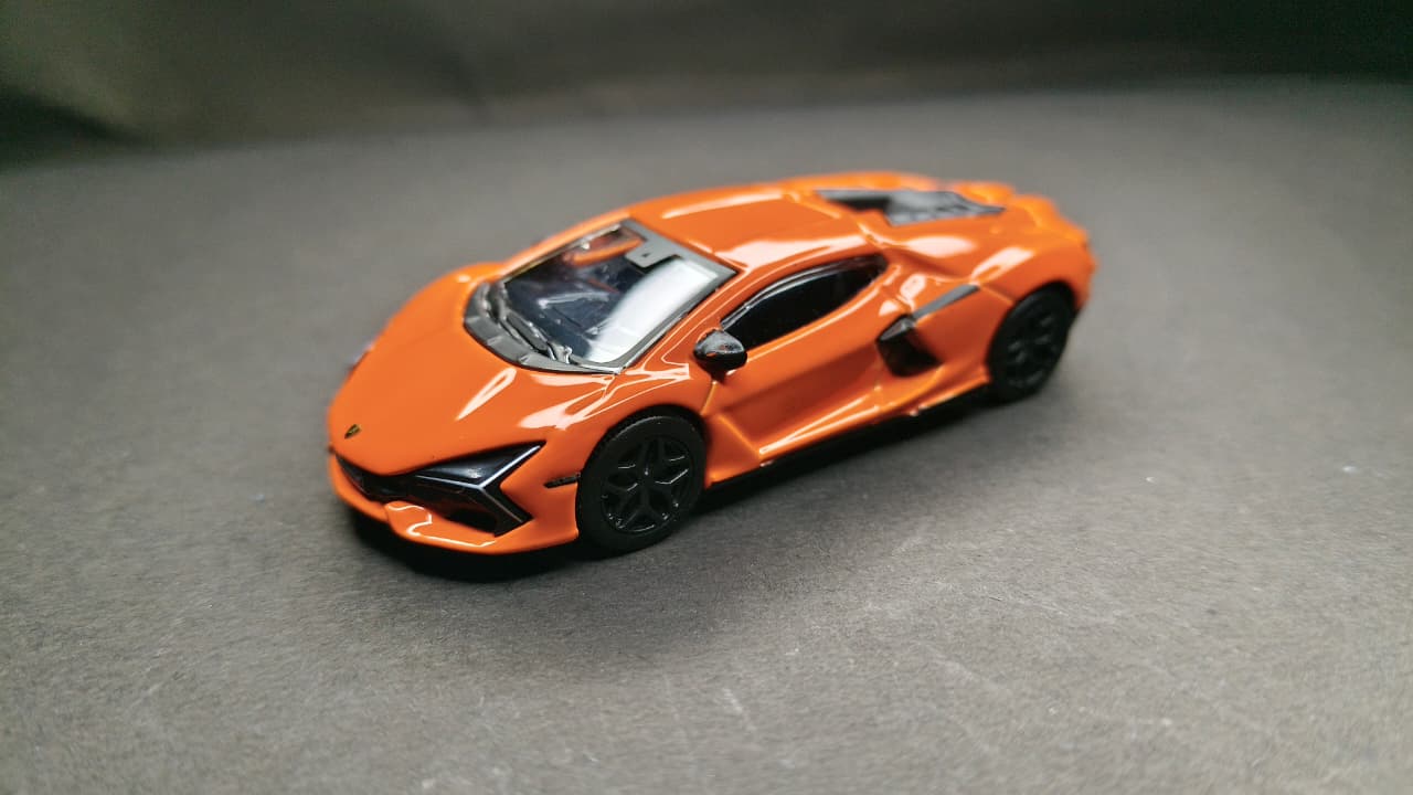 Lamborghini Revuelto