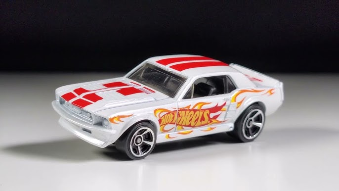 Hot Wheels '67 Ford Mustang Coupe