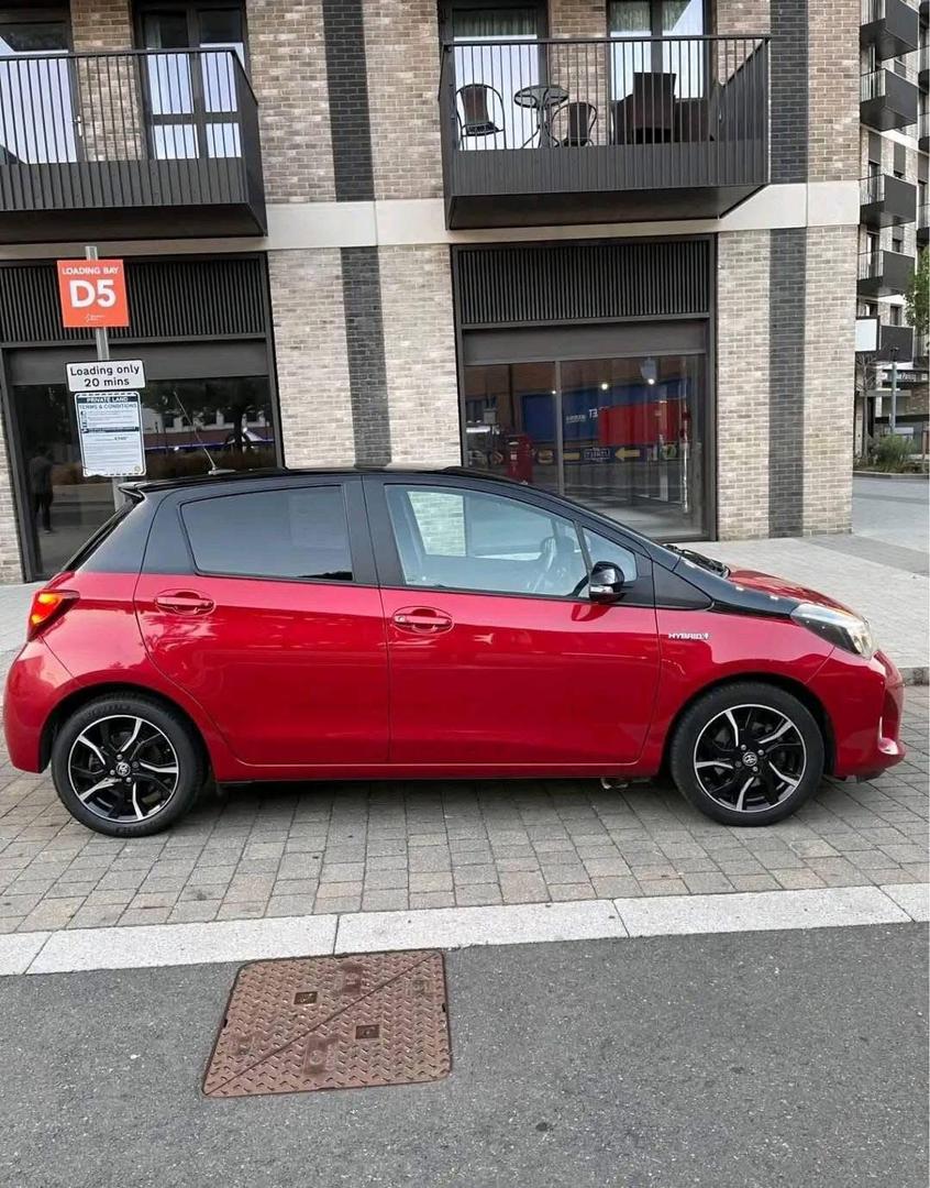 2019 TOYOTA Yaris HYBRID