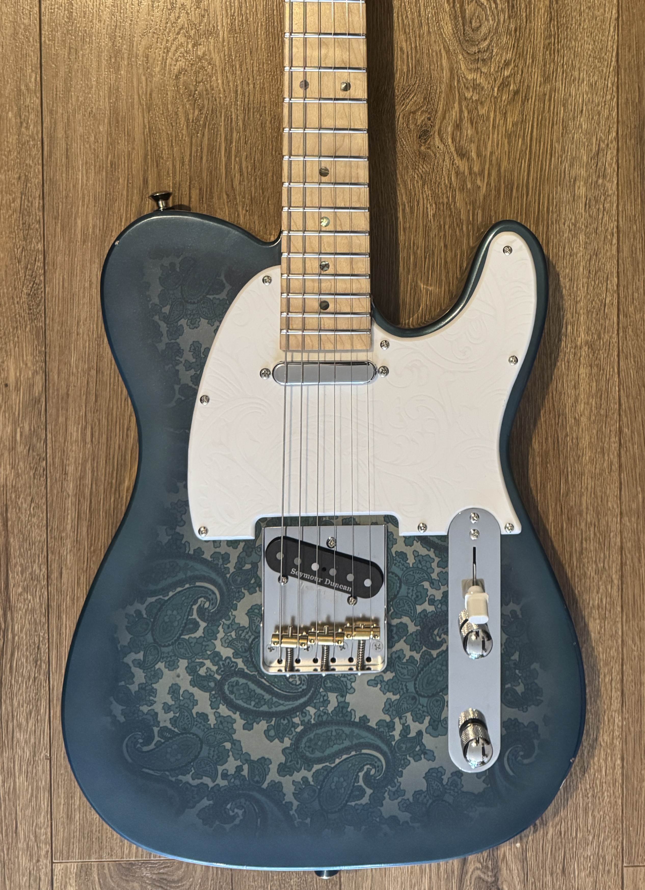 Moore Timothy Blue Paisley – Handcrafted in the UK