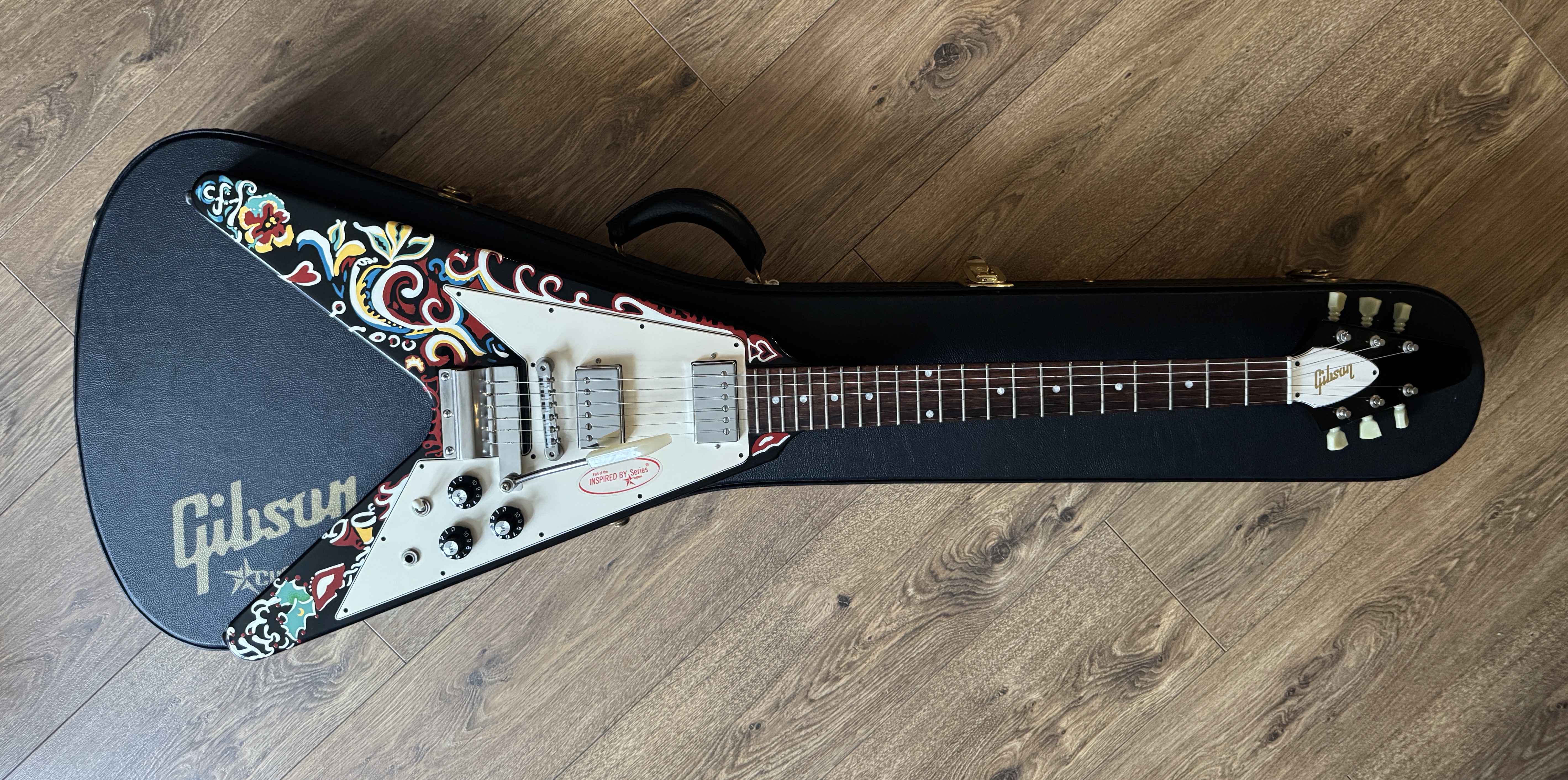 Gibson Custom Shop "Inspired By" Jimi Hendrix Psychedelic Flying V (2006) Mint Condition