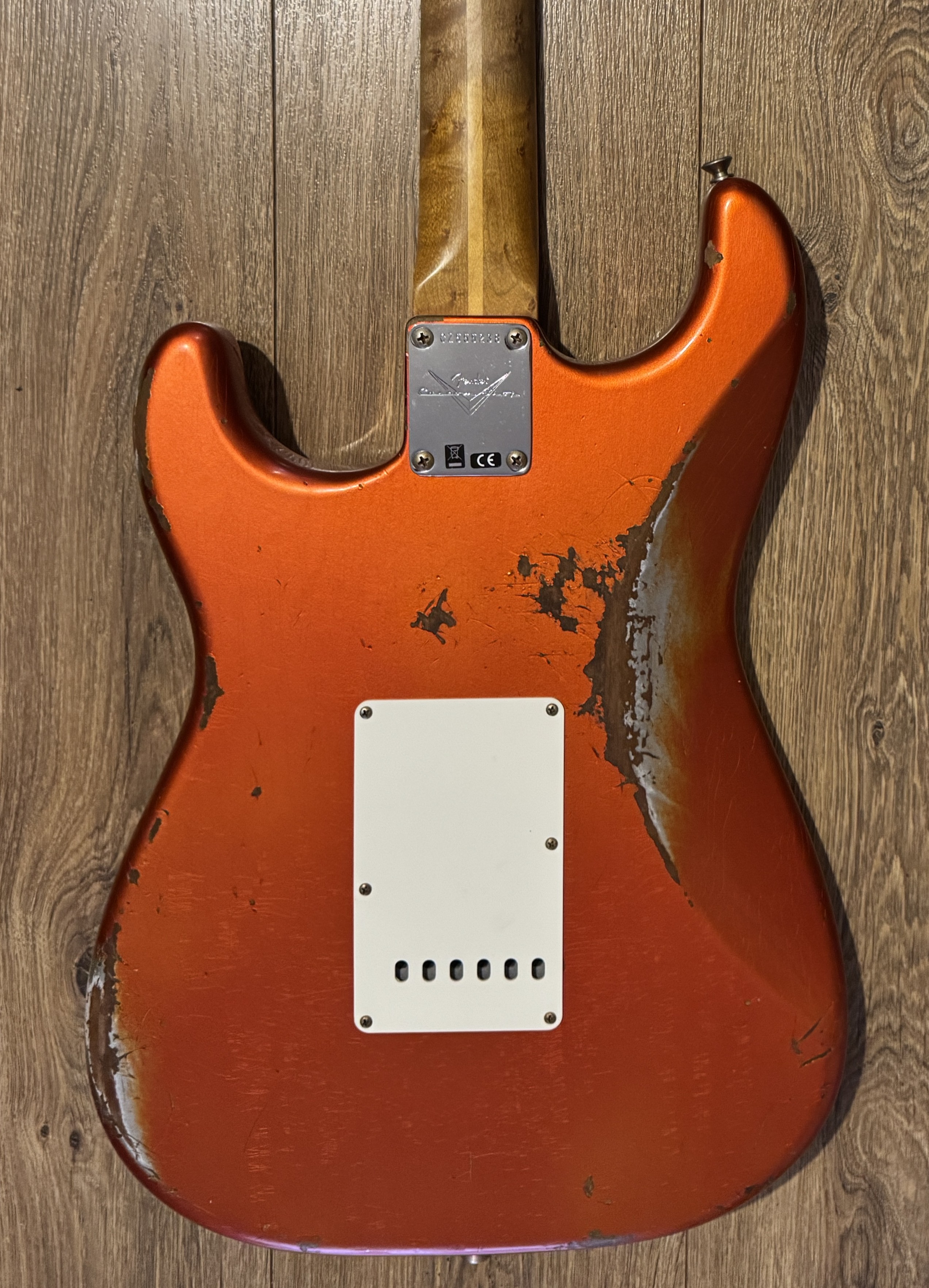 Fender Custom Shop '69 Tomatillo Stratocaster Heavy Relic Candy Tangerine