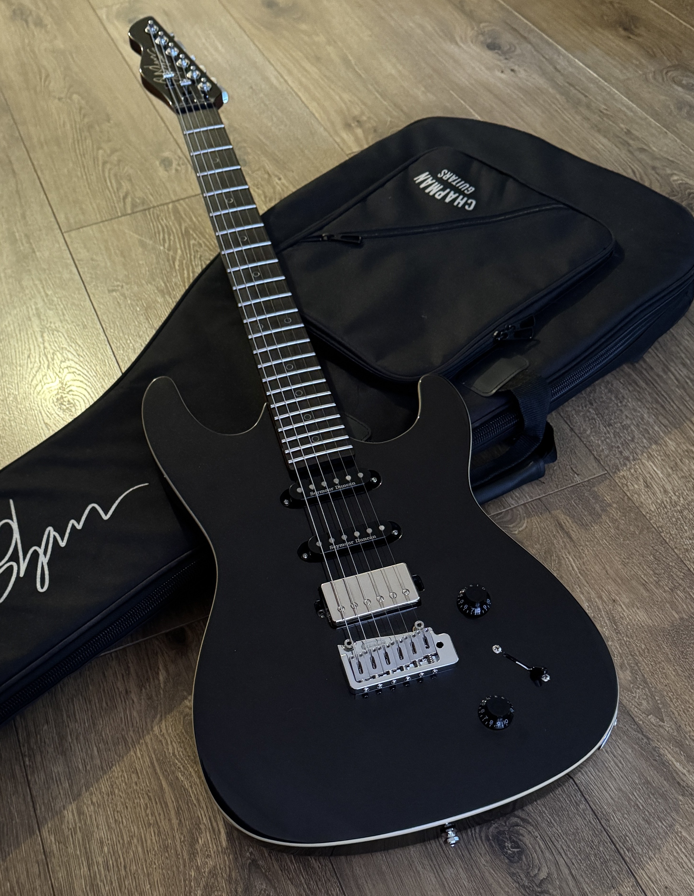 Chapman ML1 Pro X Gloss Metallic Black