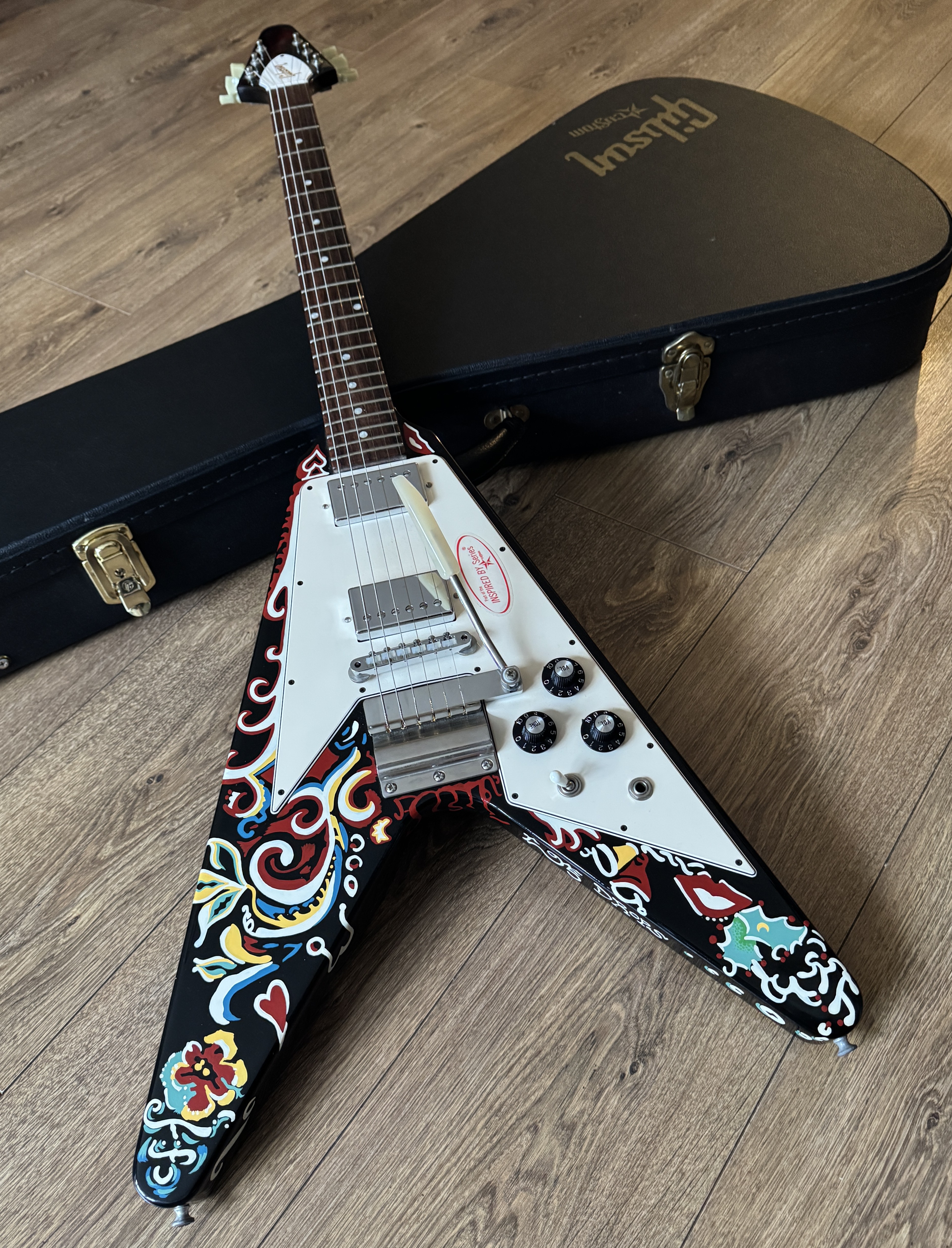 Gibson Custom Shop "Inspired By" Jimi Hendrix Psychedelic Flying V (2006) Mint Condition