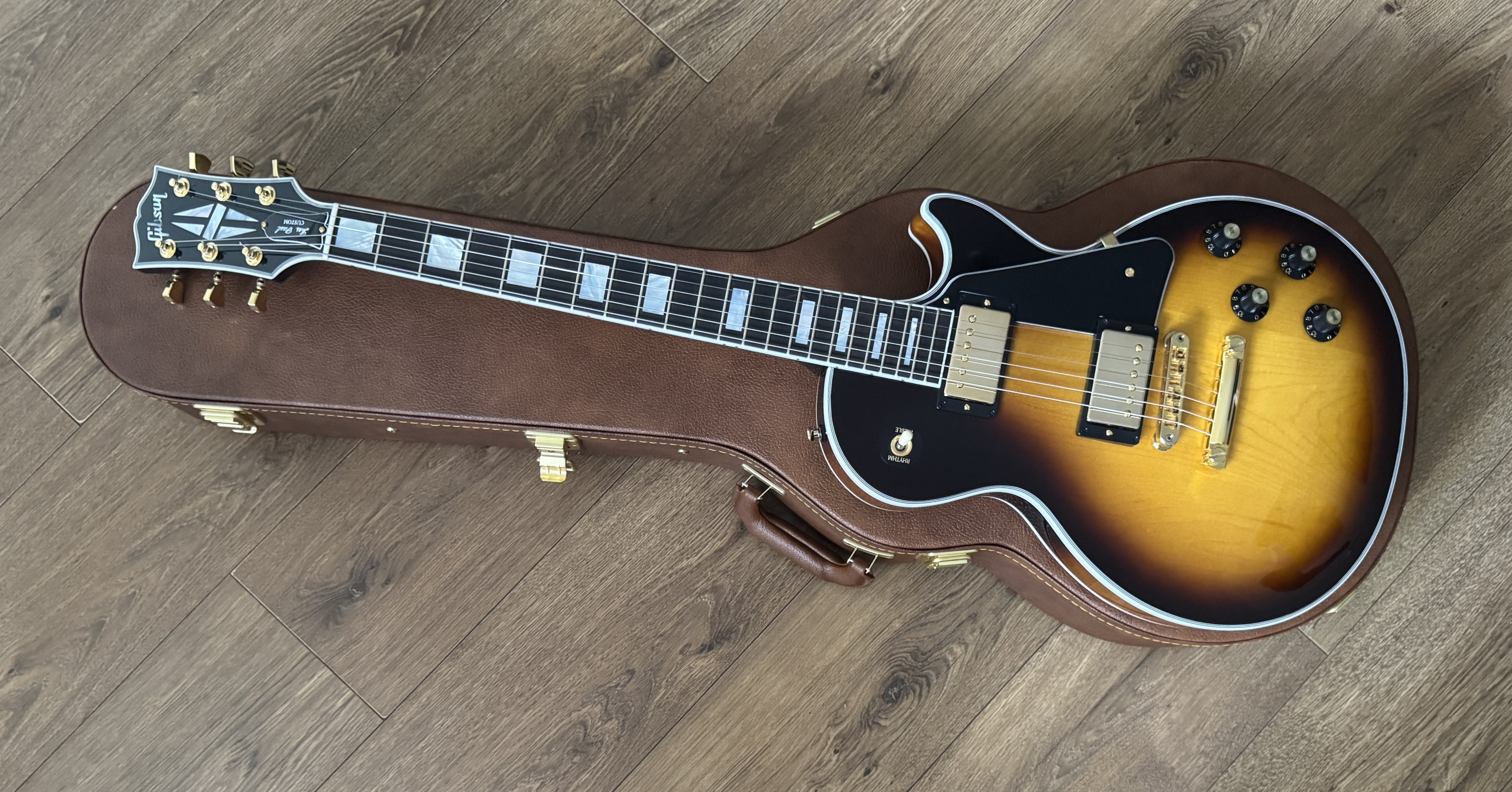 Gibson Les Paul Custom '70s Tobacco Burst - Brand New