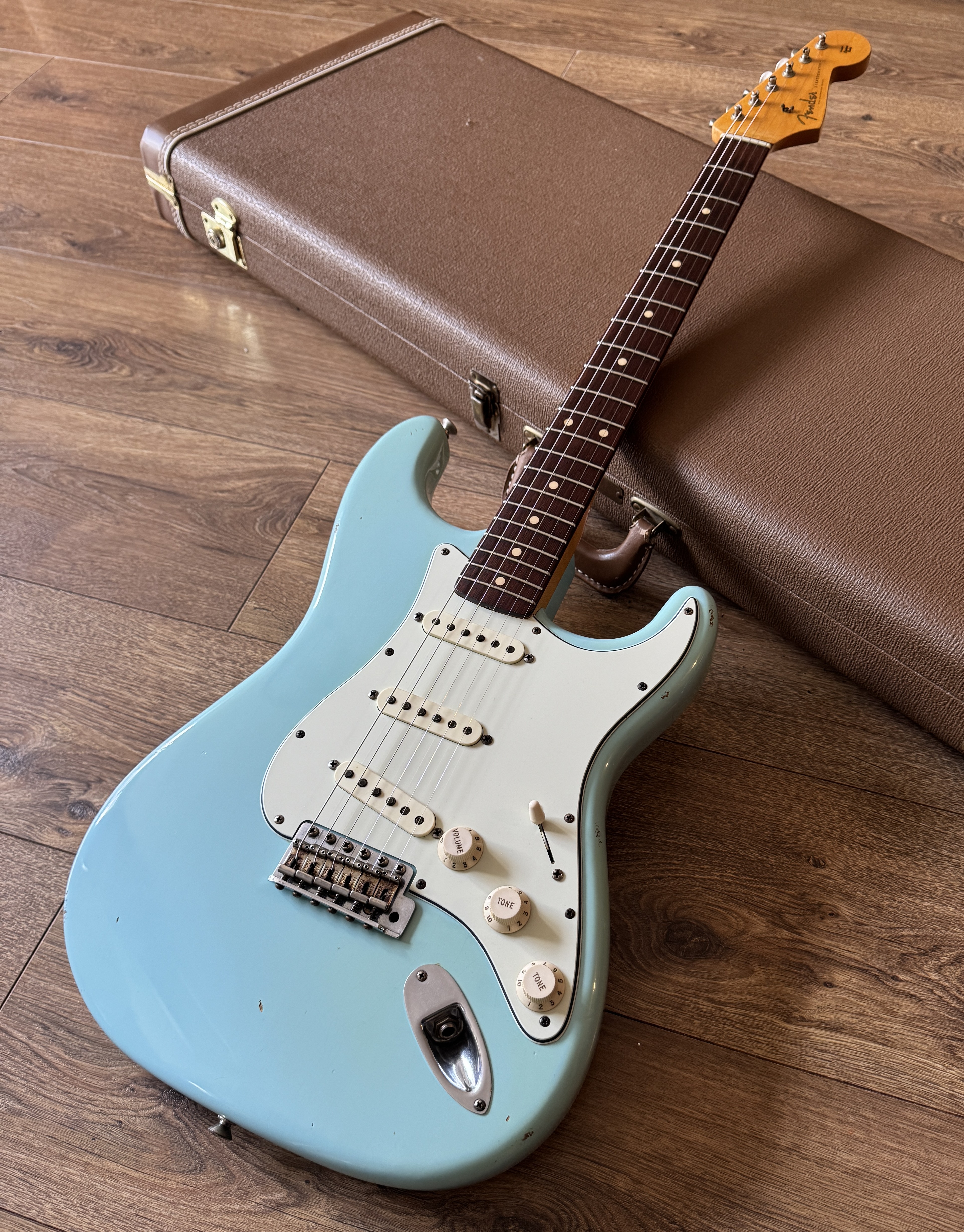 Fender Custom Shop '60 Reissue Stratocaster Relic Daphne Blue