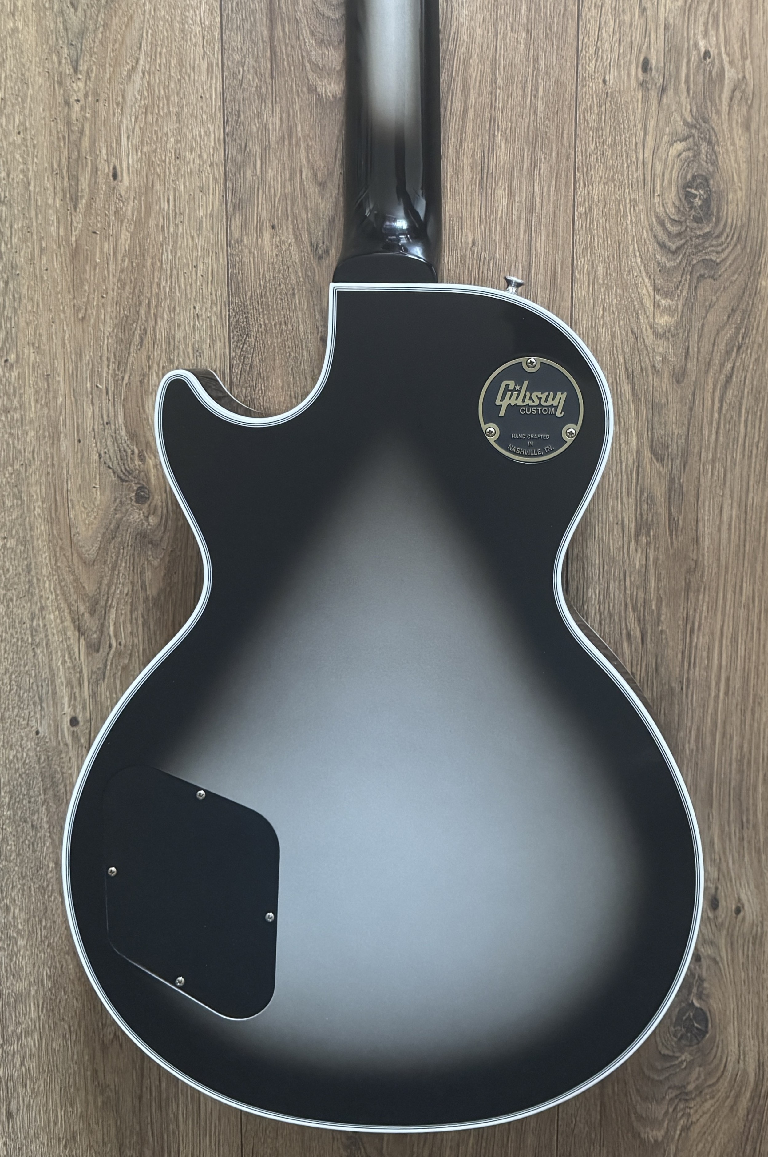 2024 Gibson Les Paul Custom M2M Silverburst VOS