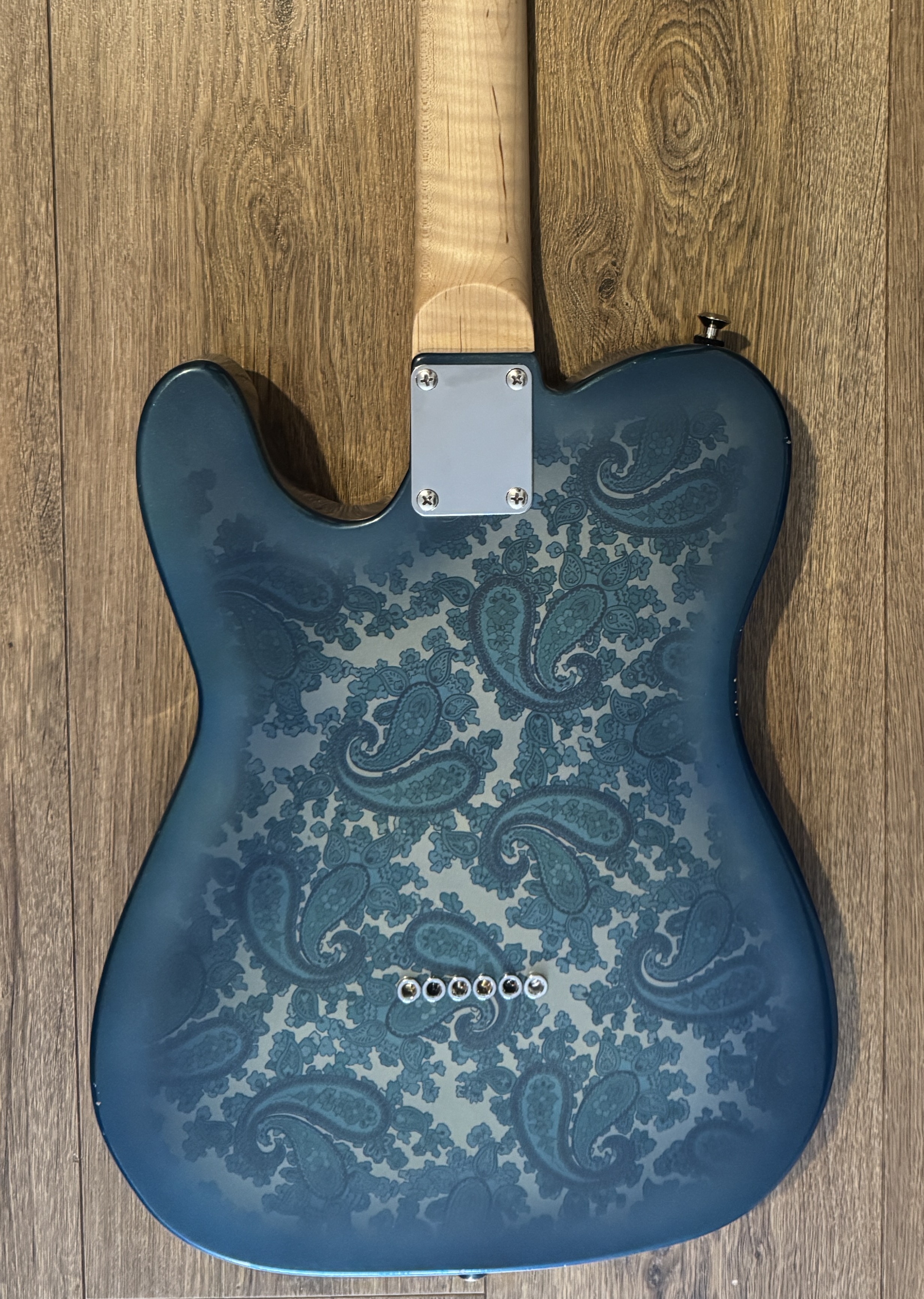Moore Timothy Blue Paisley – Handcrafted in the UK