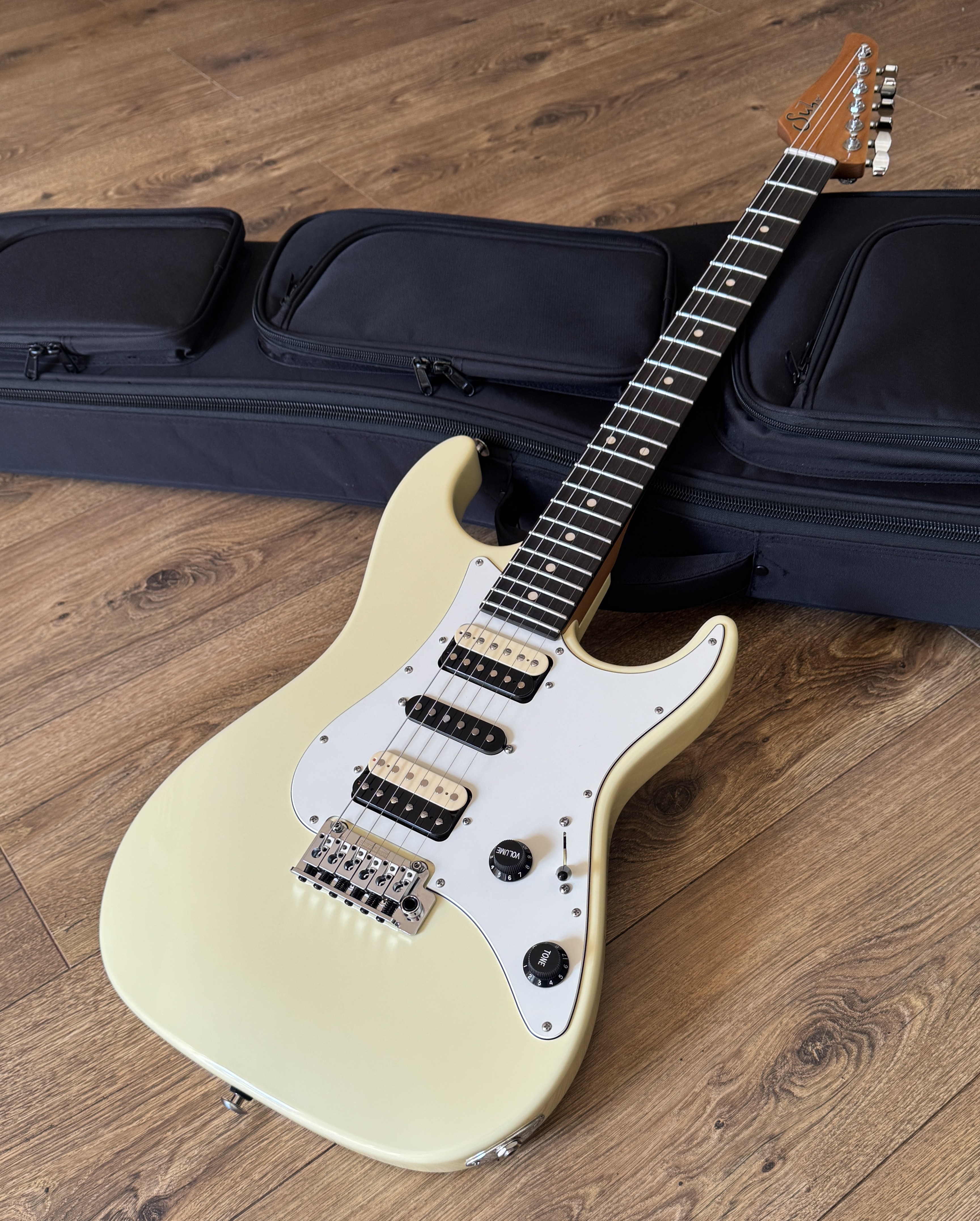 2025 Suhr Standard Roasted HSH Custom - Vintage Yellow