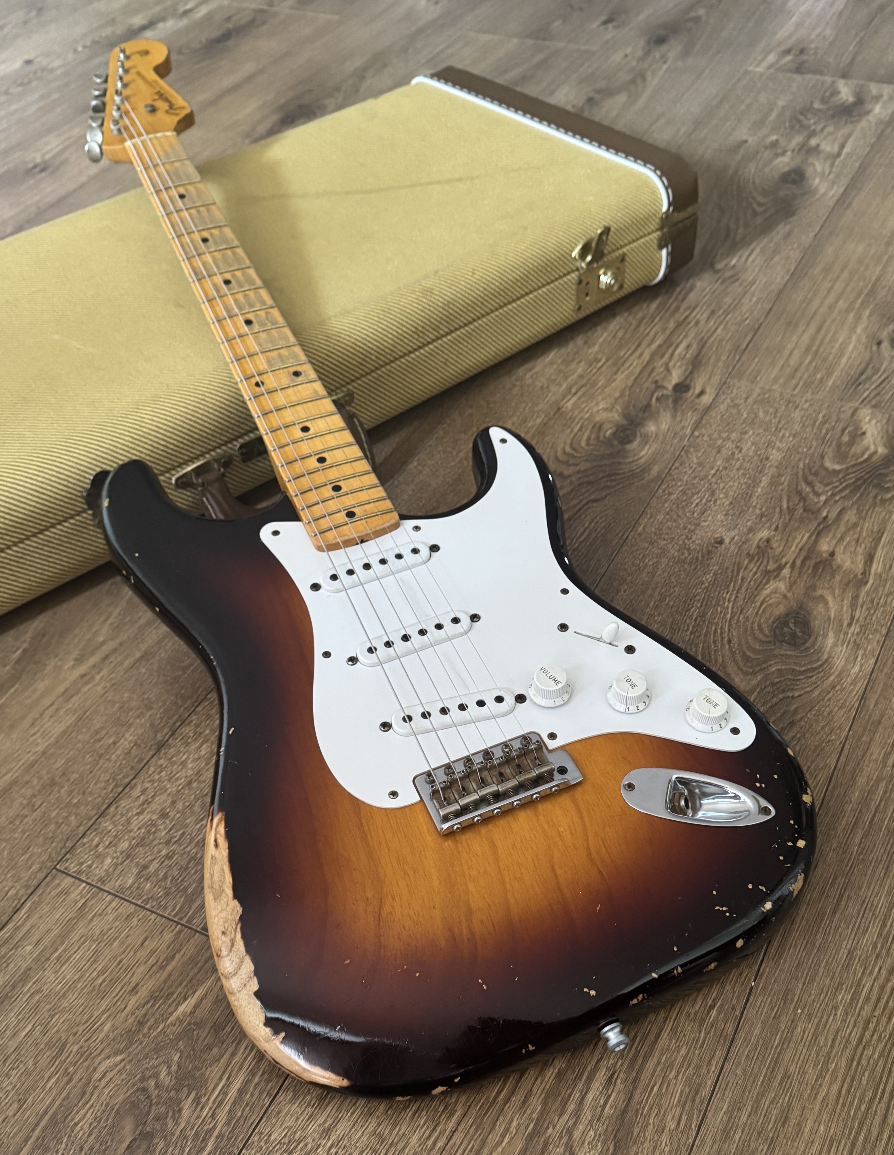 Fender Custom Shop 60th Anniversary 1954 Stratocaster Heavy Relic 2-Tone Sunburst