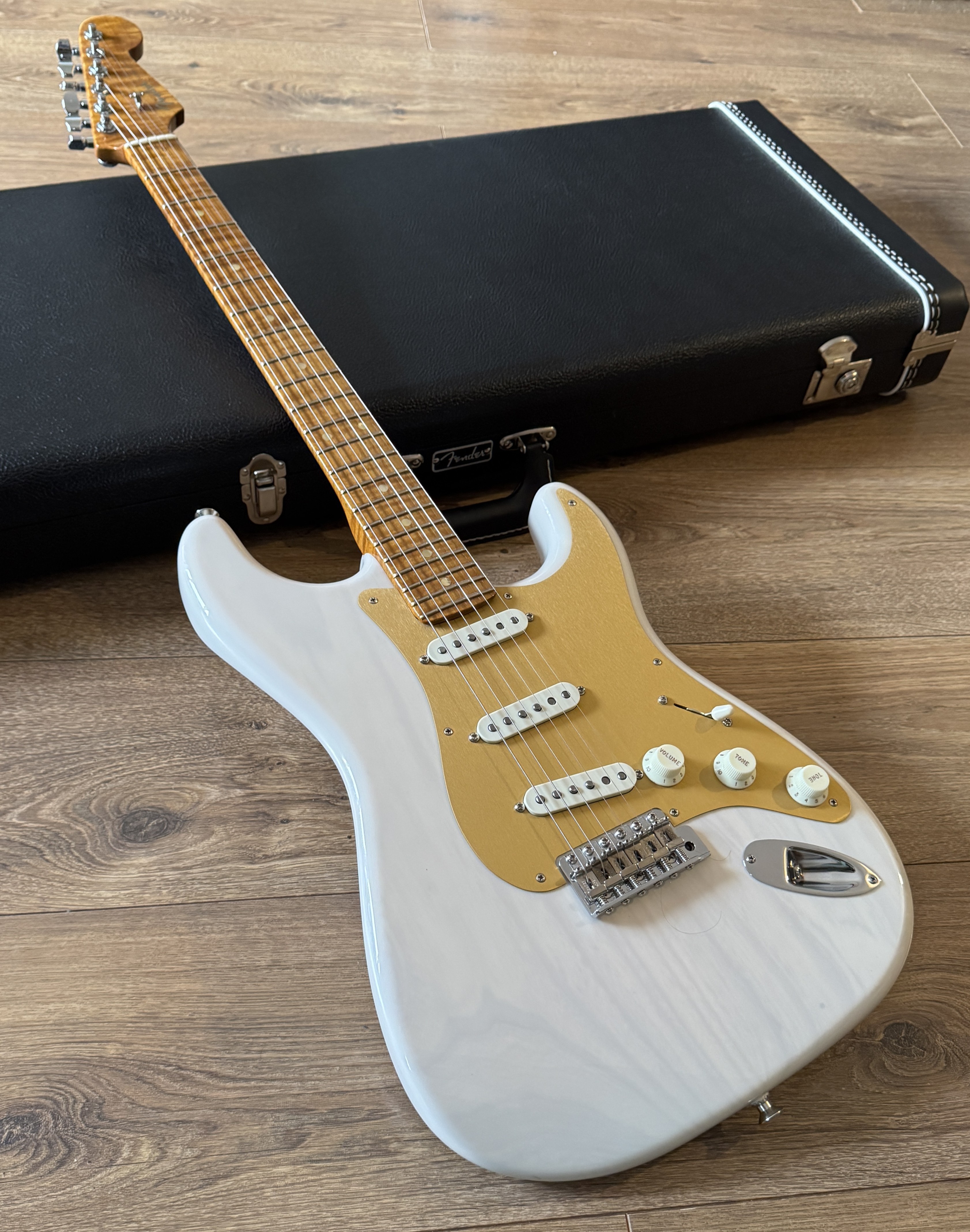 Fender Custom Shop American Custom Stratocaster White Blonde (2024)