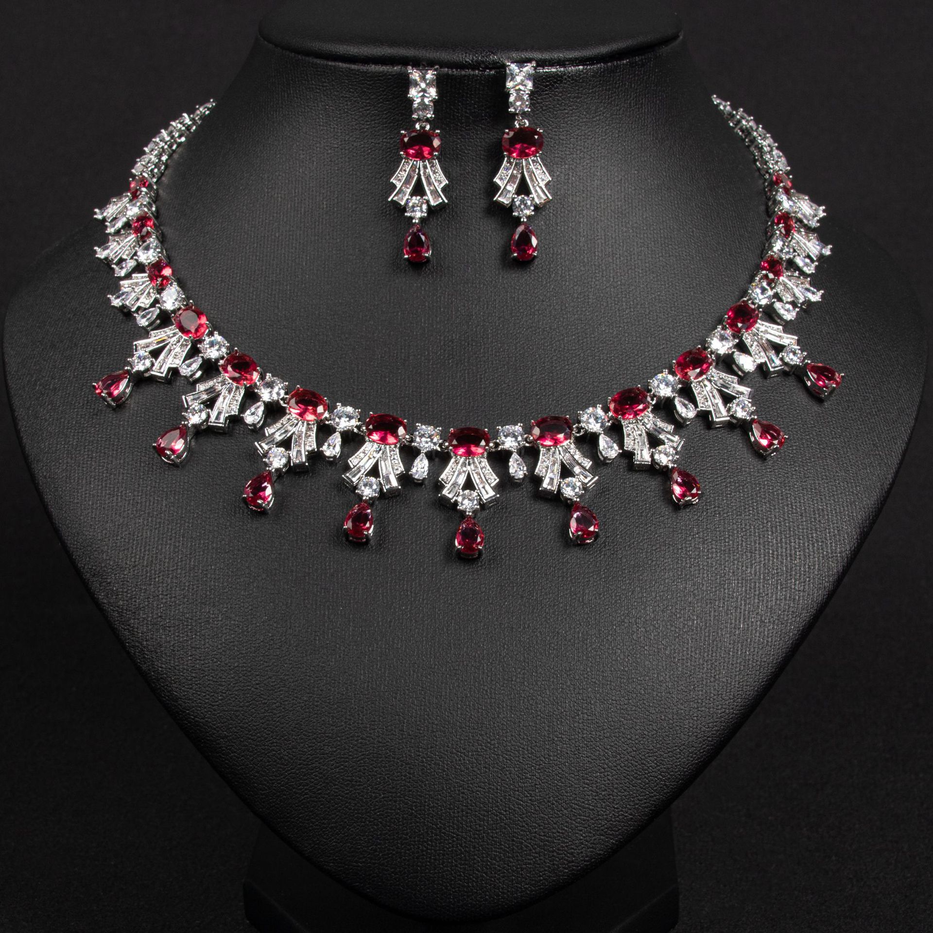 Zircon jewelry set