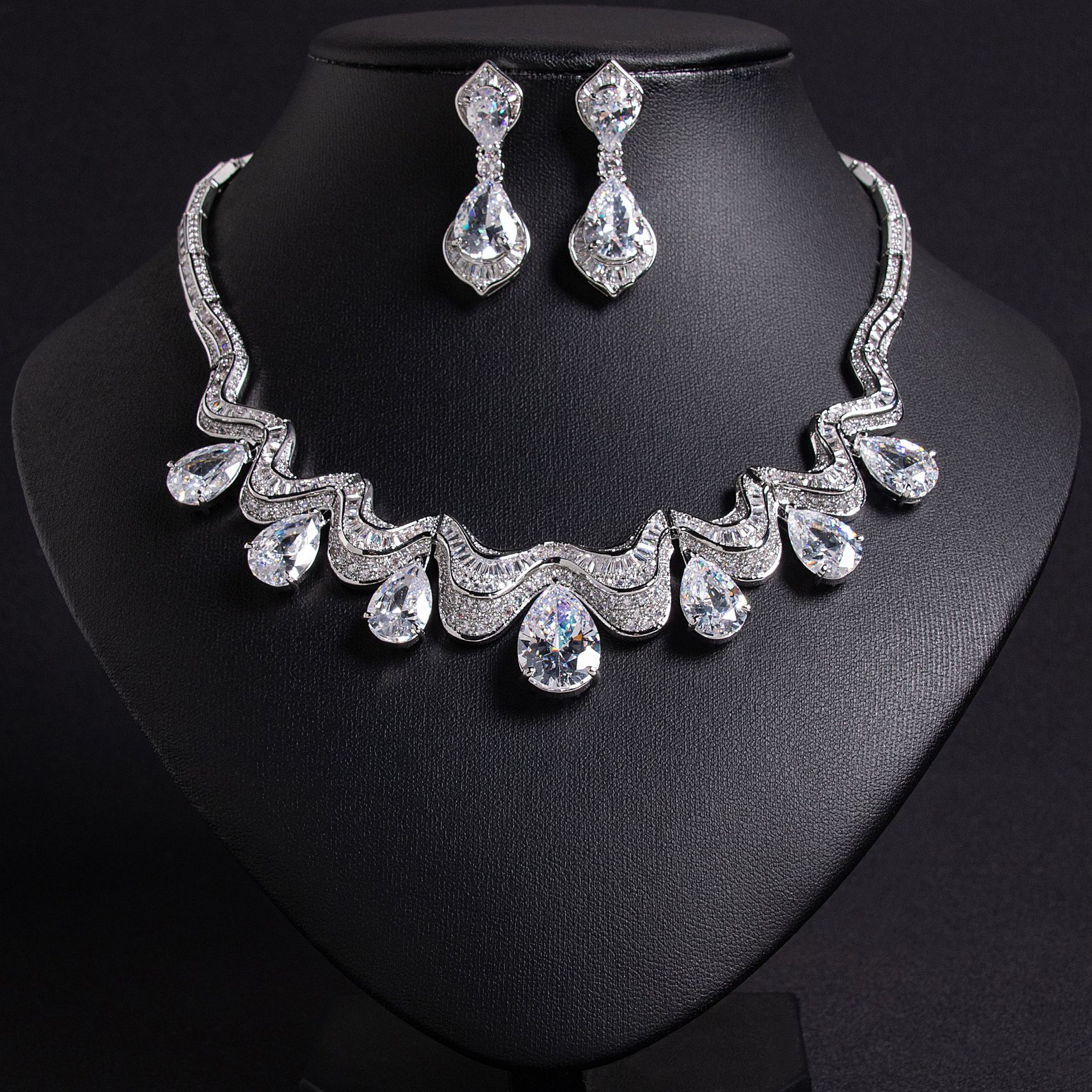 New wave design zircon jewelry set