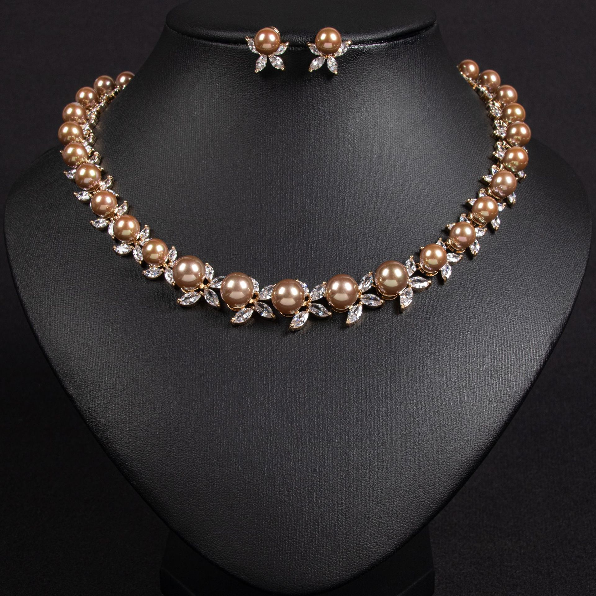New Pearl Zircon Jewelry Set