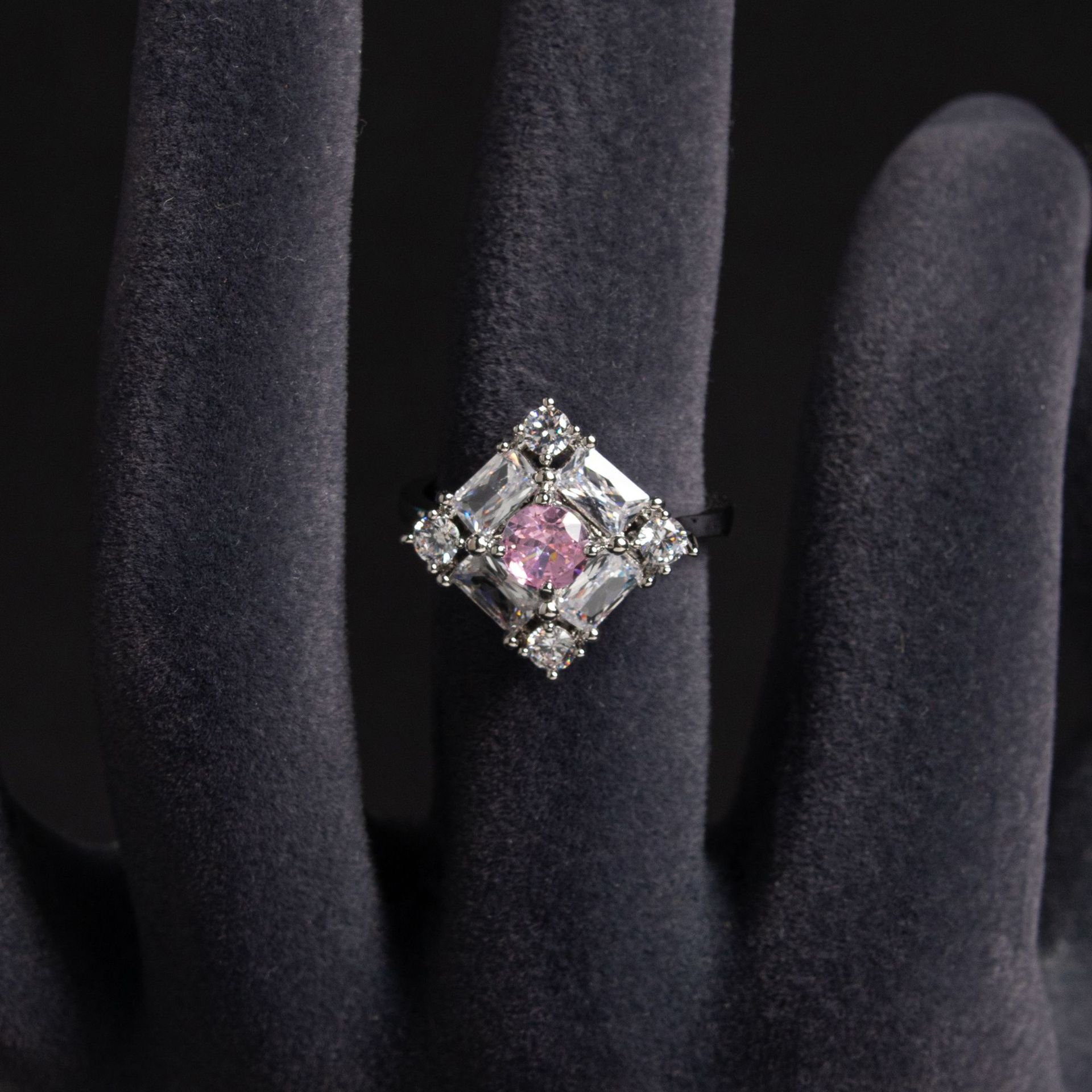 New high quality creative zircon ring